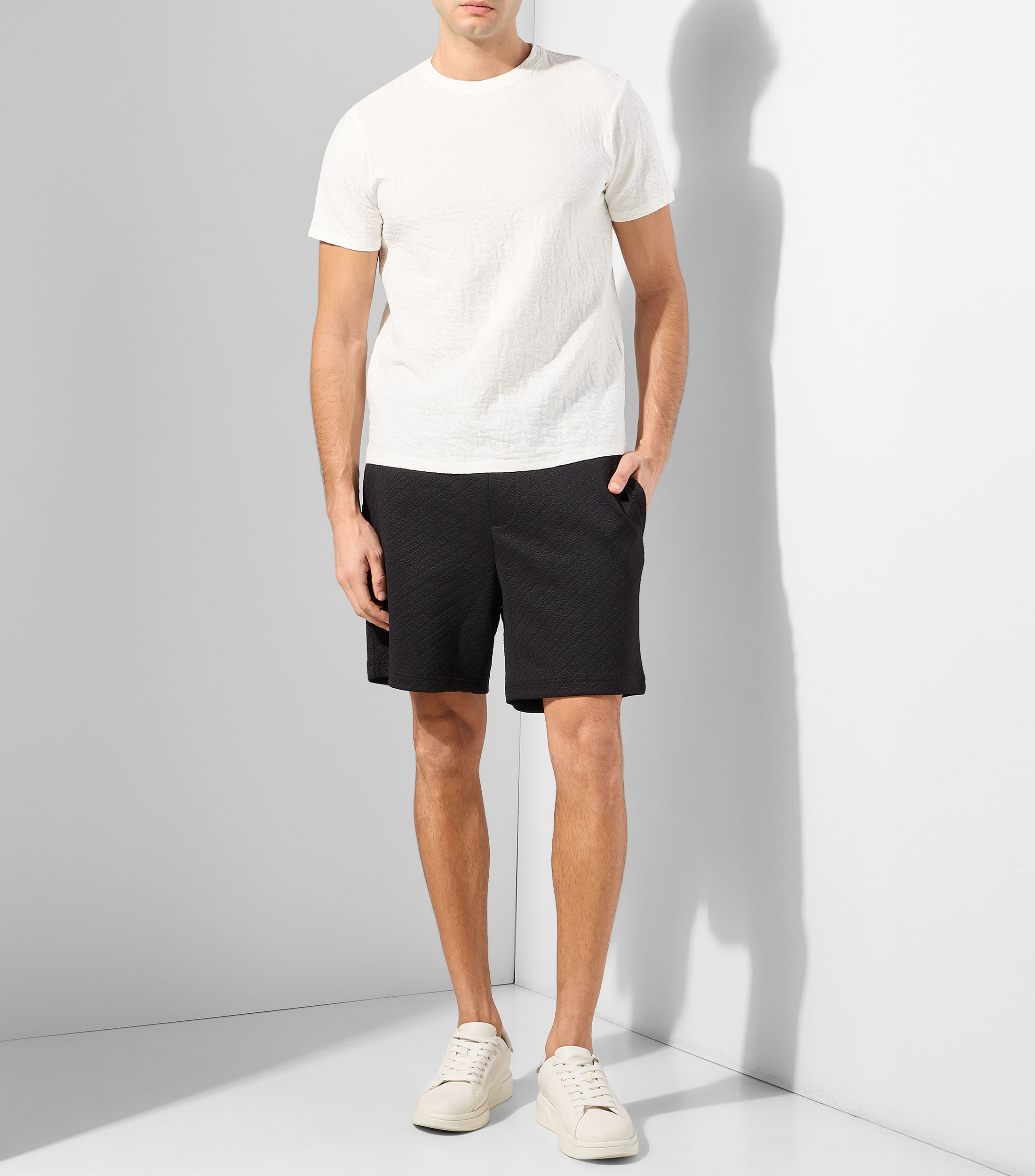 Playera cuello redondo manga corta sólida Hombre