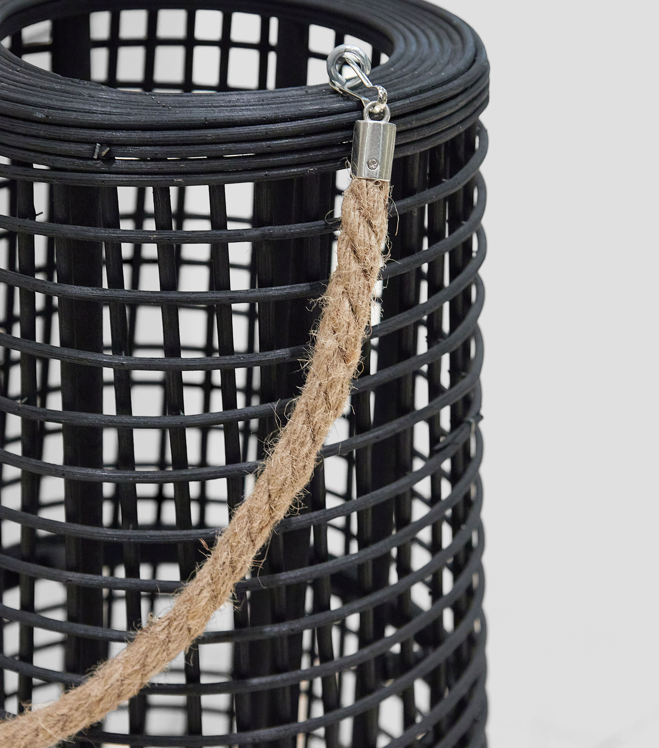 Linterna decorativa con asa en madera de bambú
