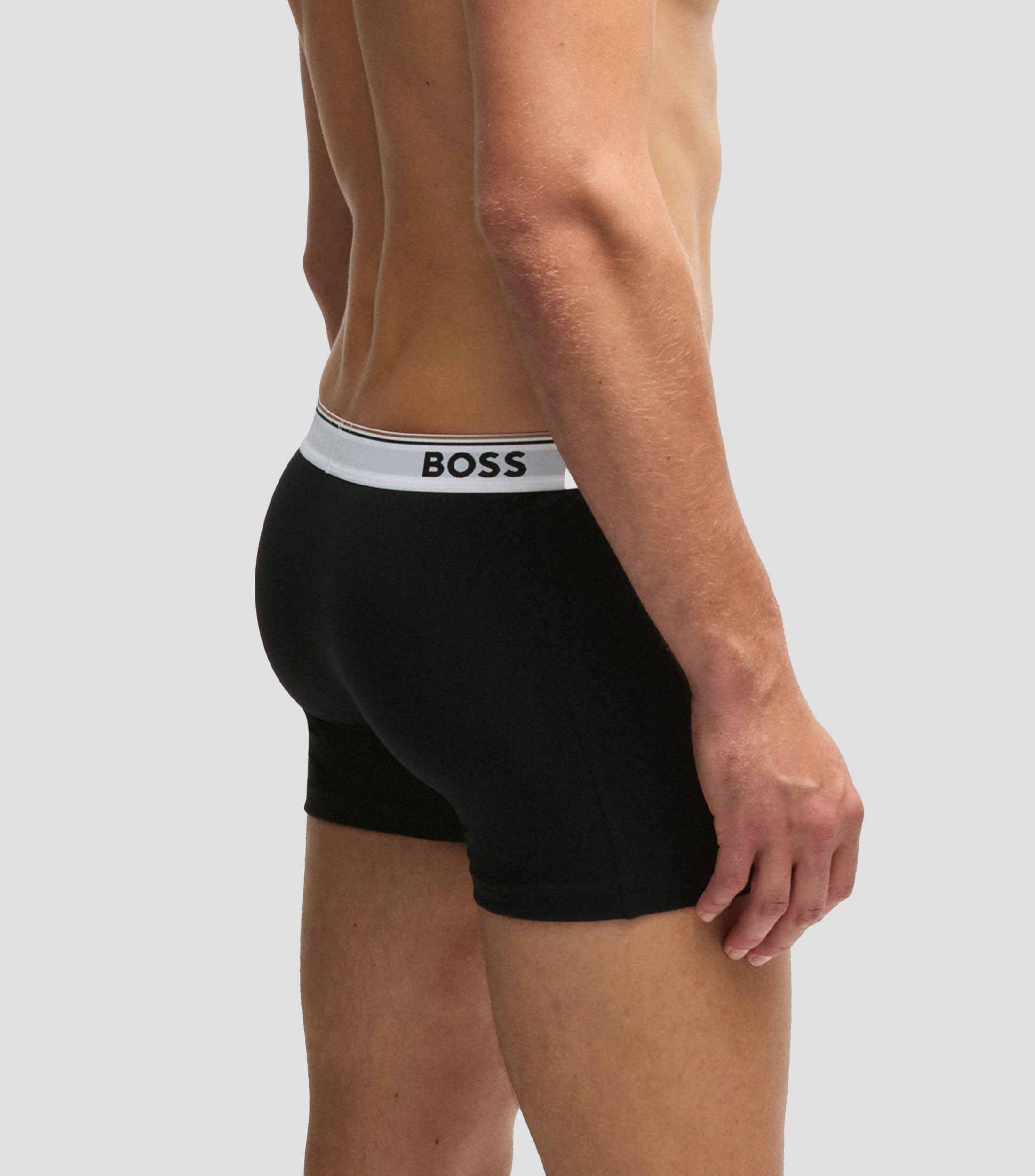 Paquete de tres calzoncillos bóxer en algodón elástico con logos Hombre