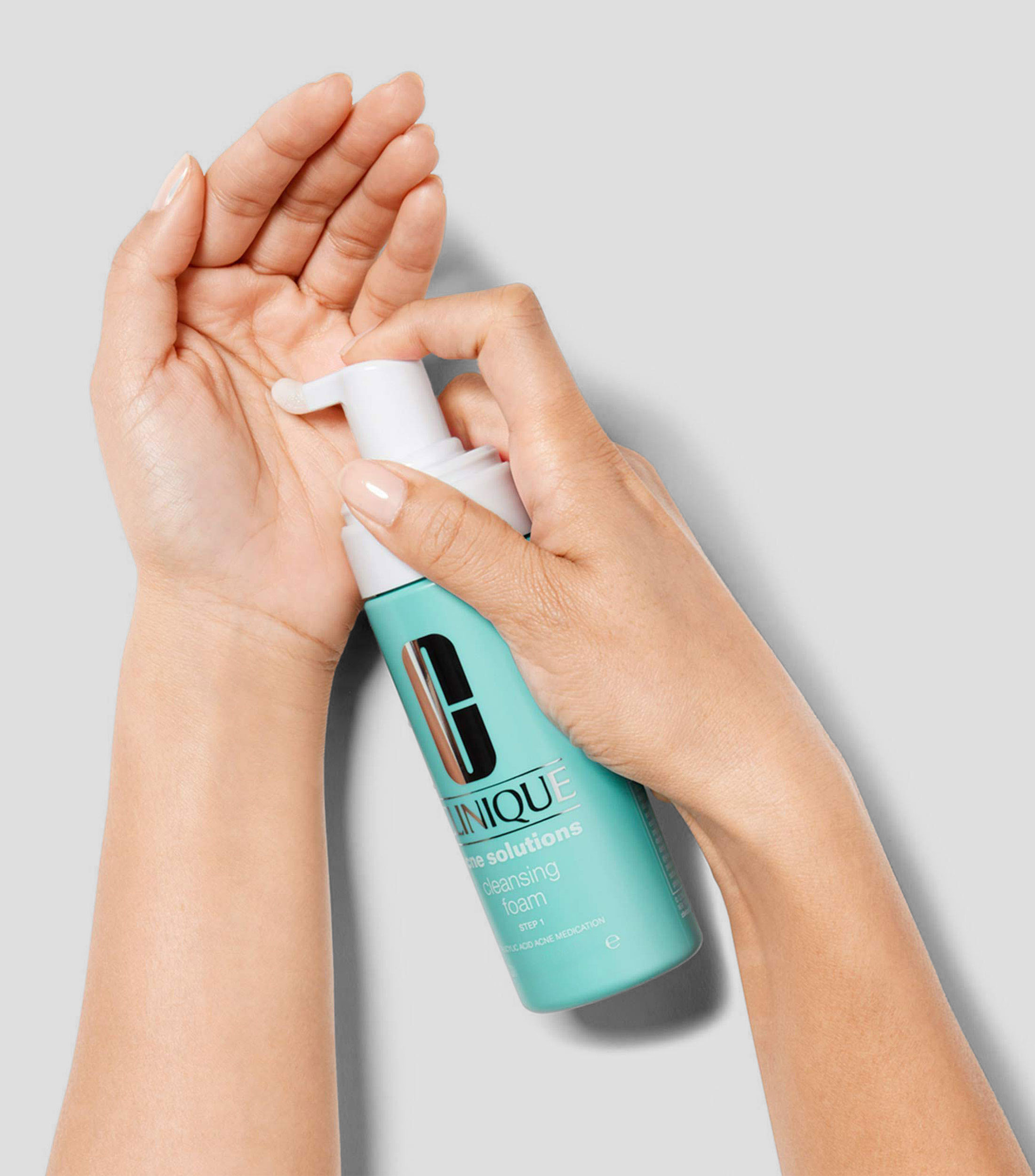 Tratamiento anti imperfecciones Anti-Blemish Solutions Cleansing Foam, 125 ml