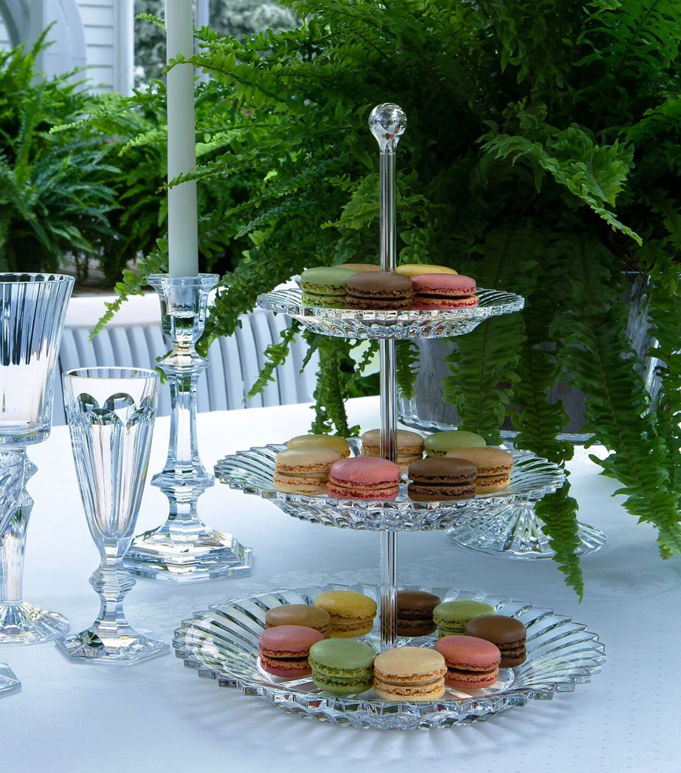 Centro de mesa pastelero Mille Nuits de tres pisos en cristal