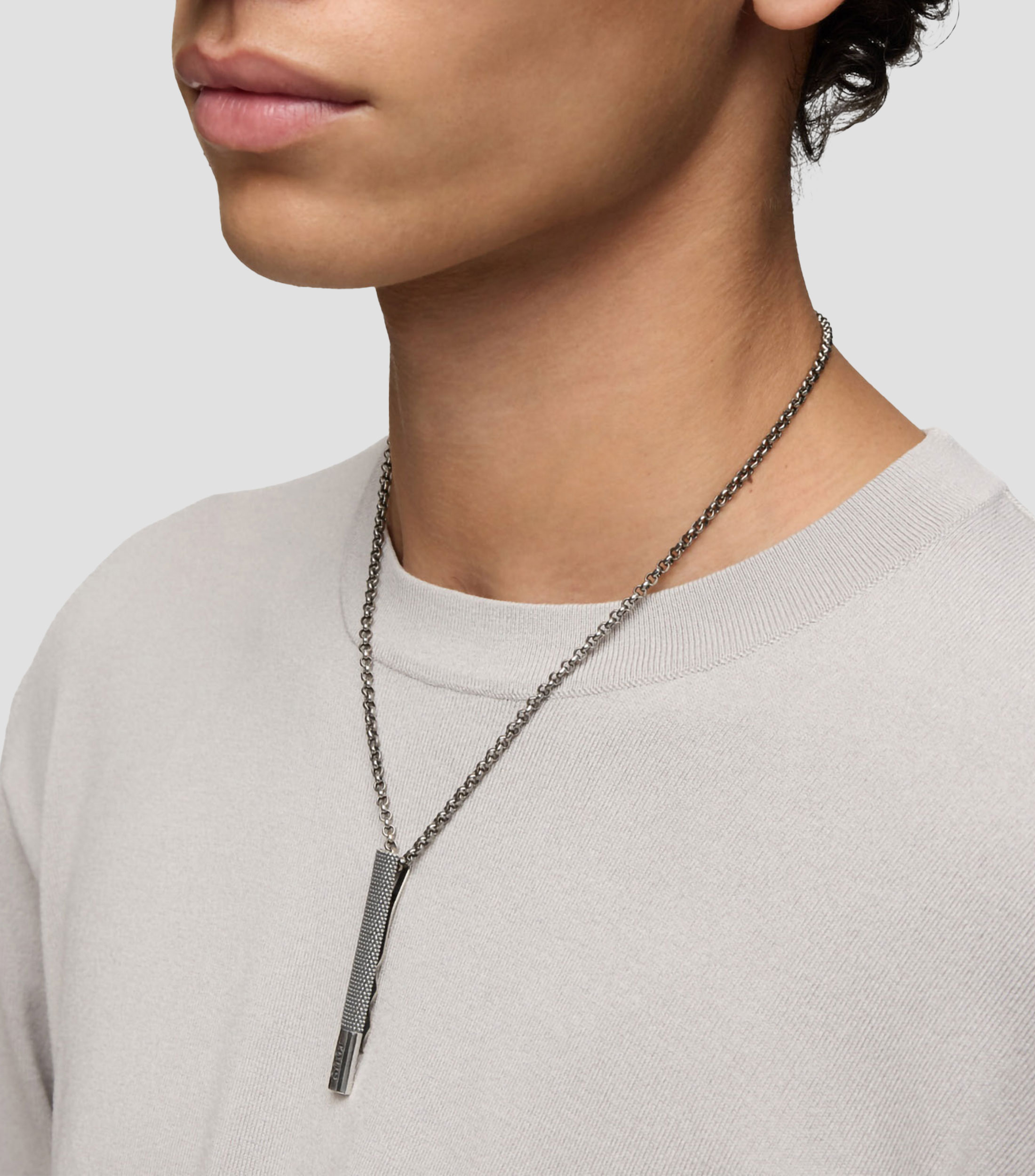 Collar en plata con pisacorbata Hombre