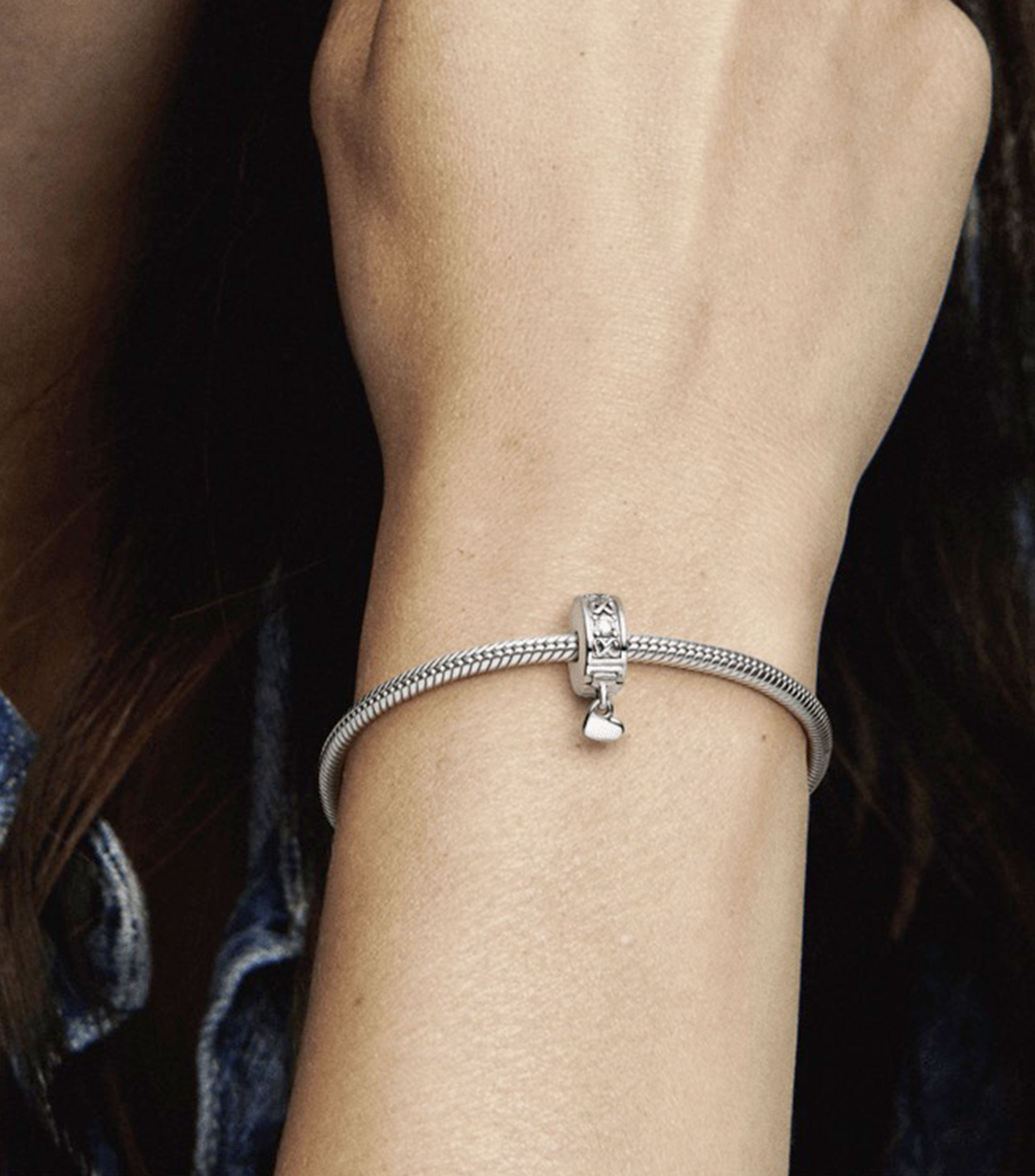 Charm con infinito Family Always en plata Mujer