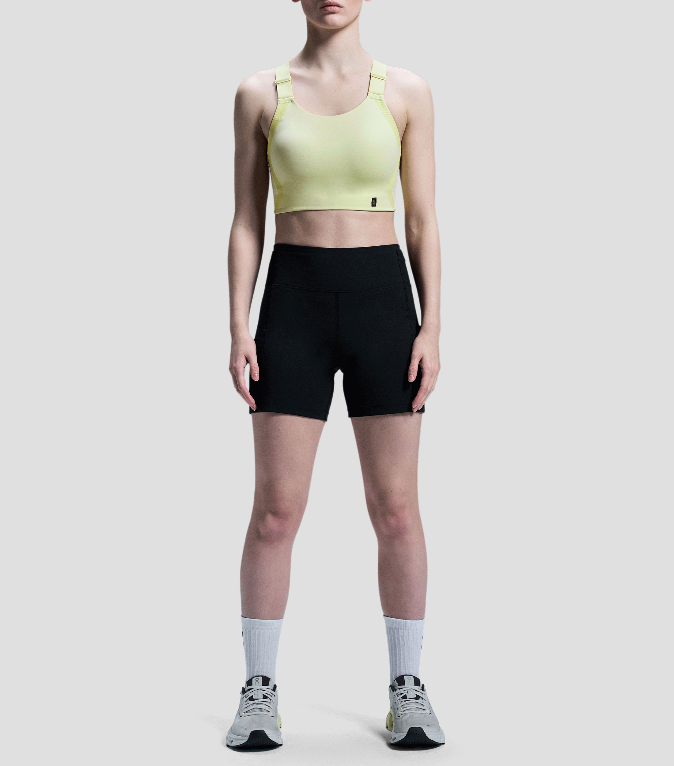 Top deportivo Performance Flex Mujer