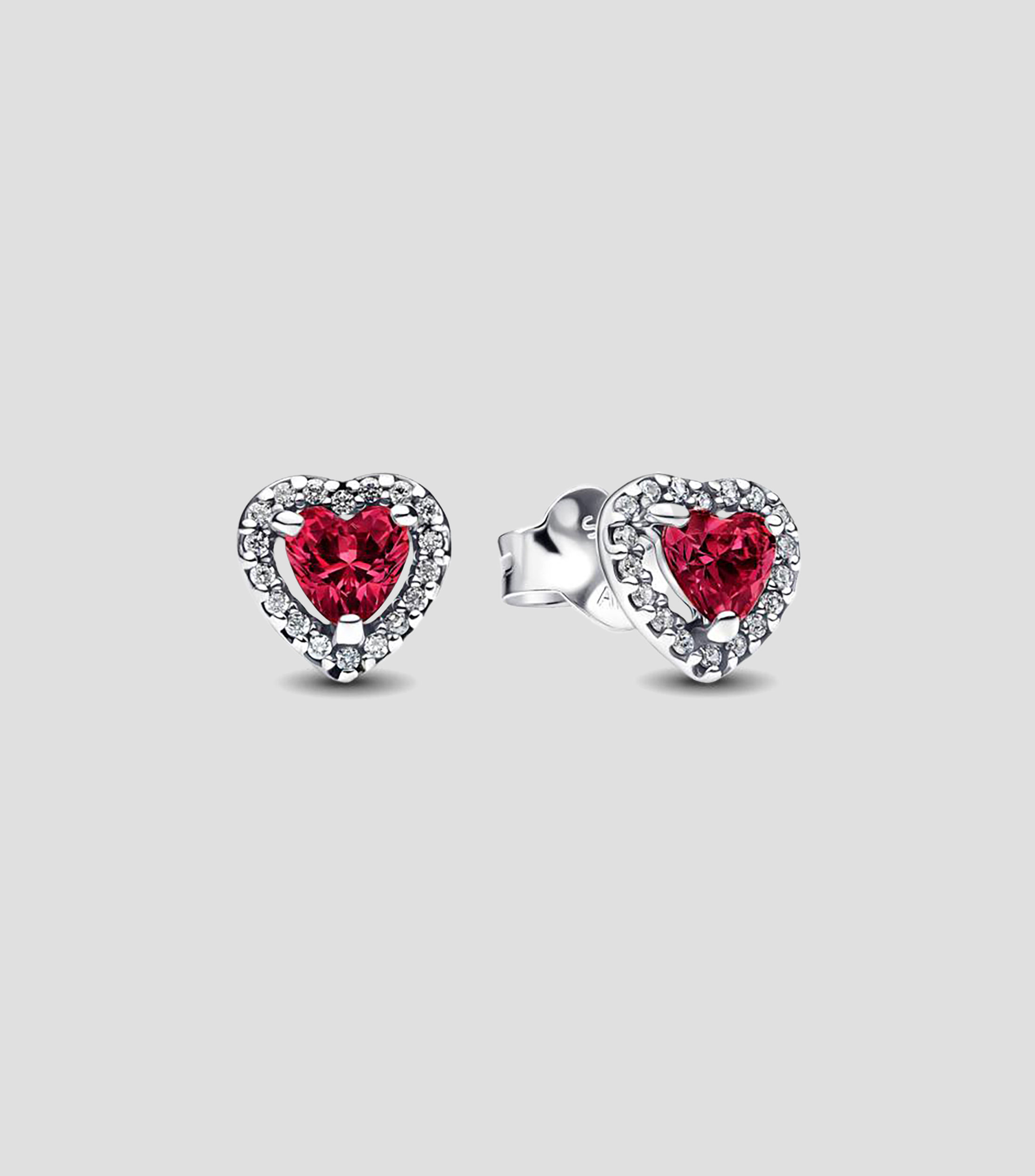 Aretes en plata esterlina corazón con zirconia Mujer