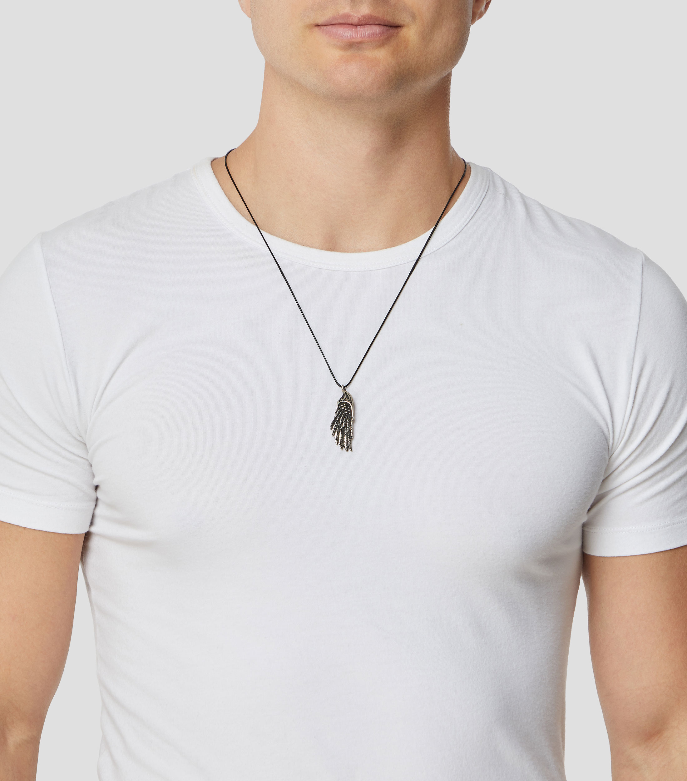 Collar con Dije Ala Mediana Hombre