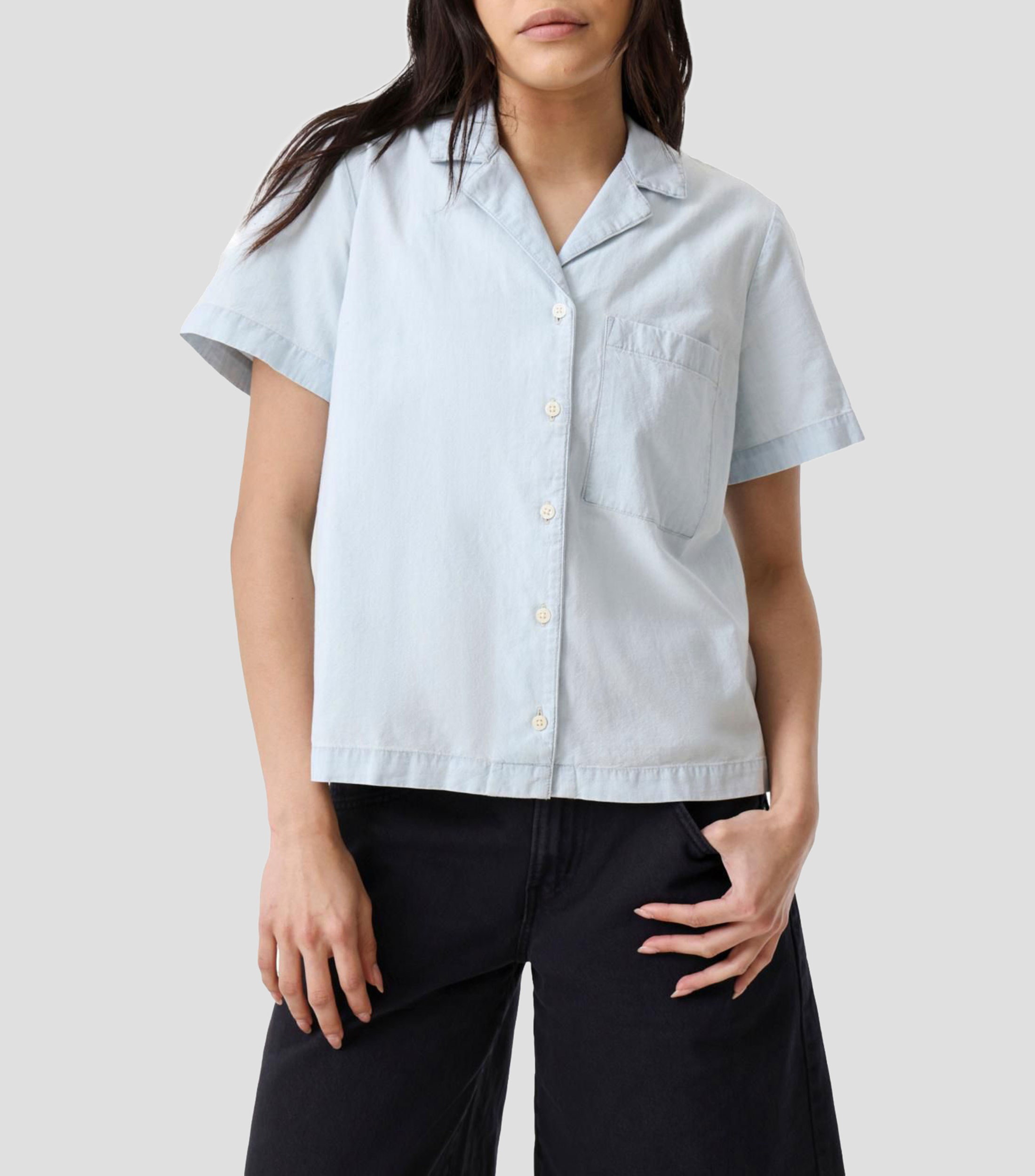 Camisa lisa con manga corta Mujer
