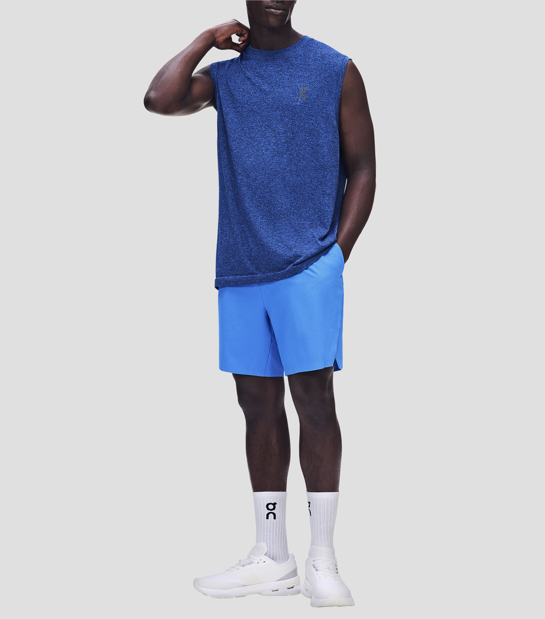 Playera para entrenamiento cuello redondo sin mangas jaspeado Hombre