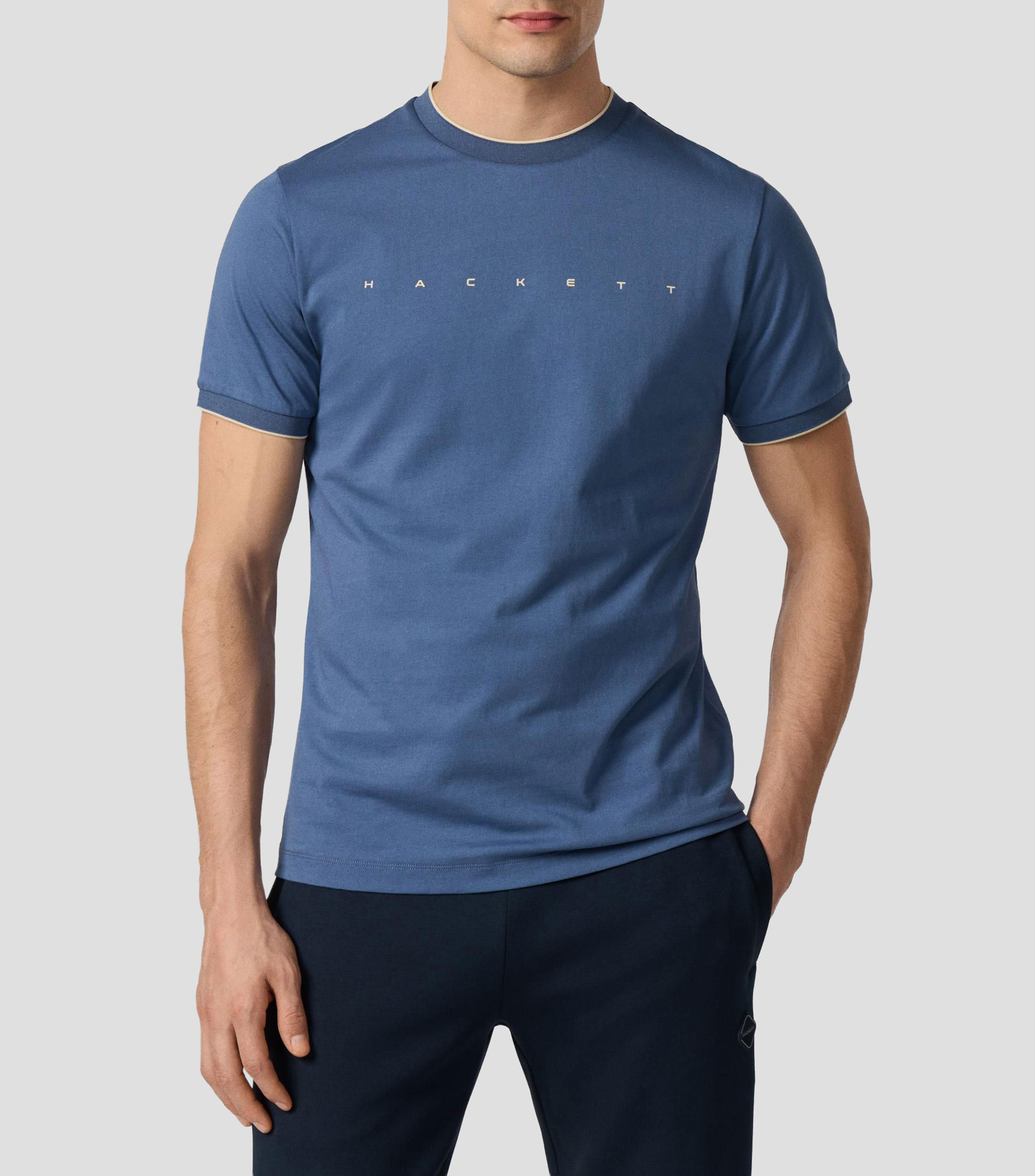 Playera cuello redondo manga corta diseño sólido Hombre