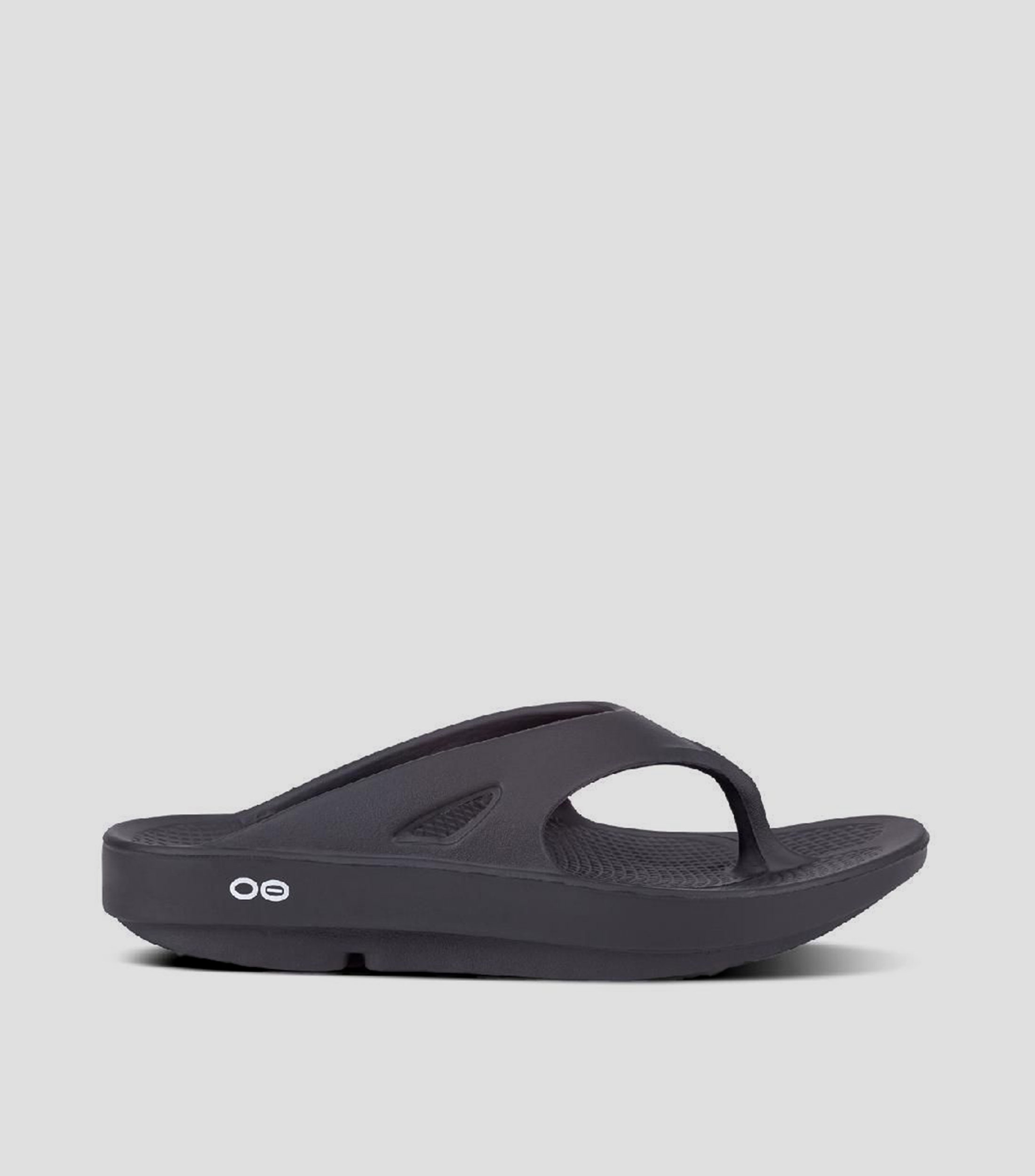 Sandalias planas 1000 Ooriginal Thong Black Hombre