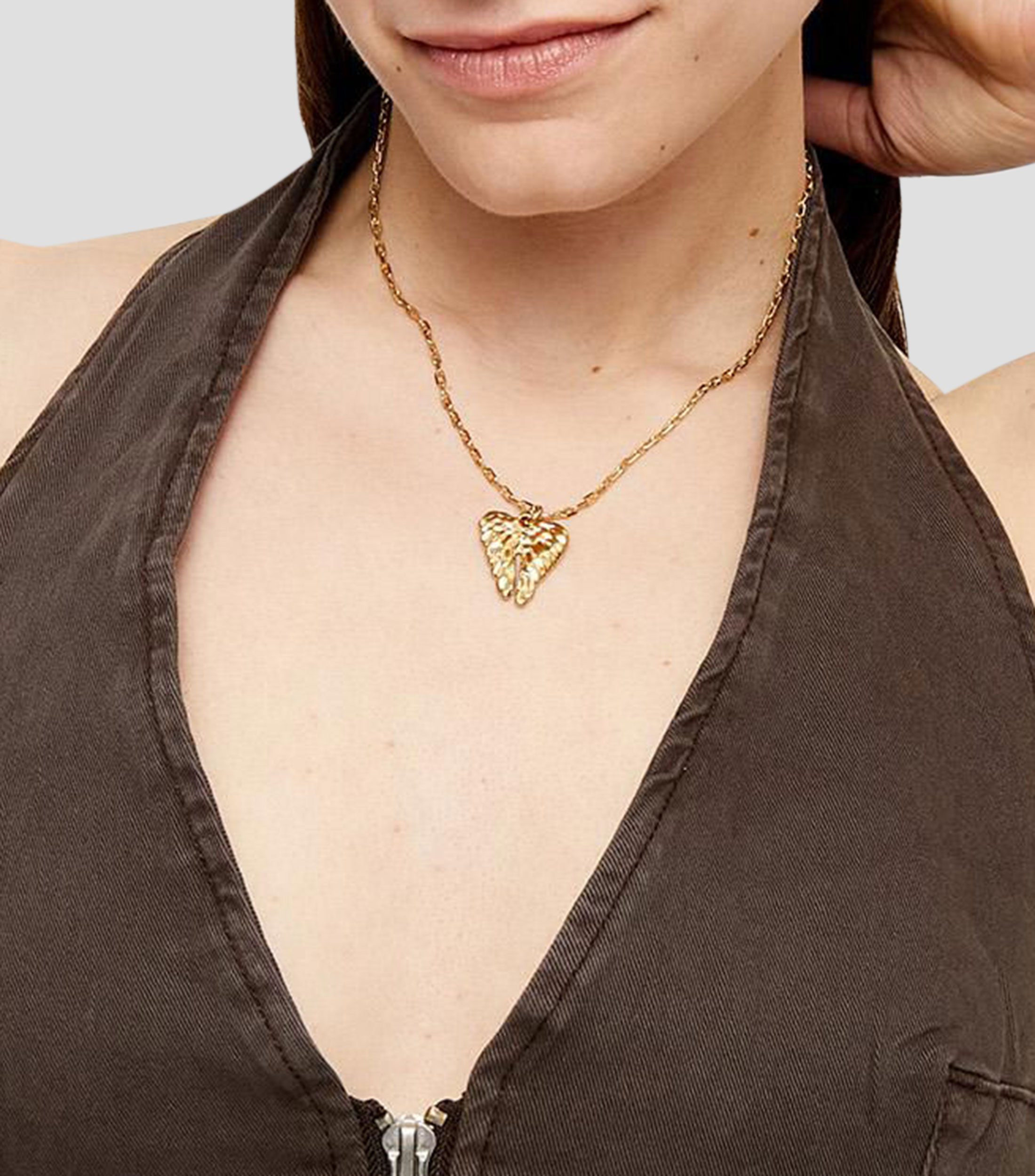 Collar Corto con Dije de Alas Mujer