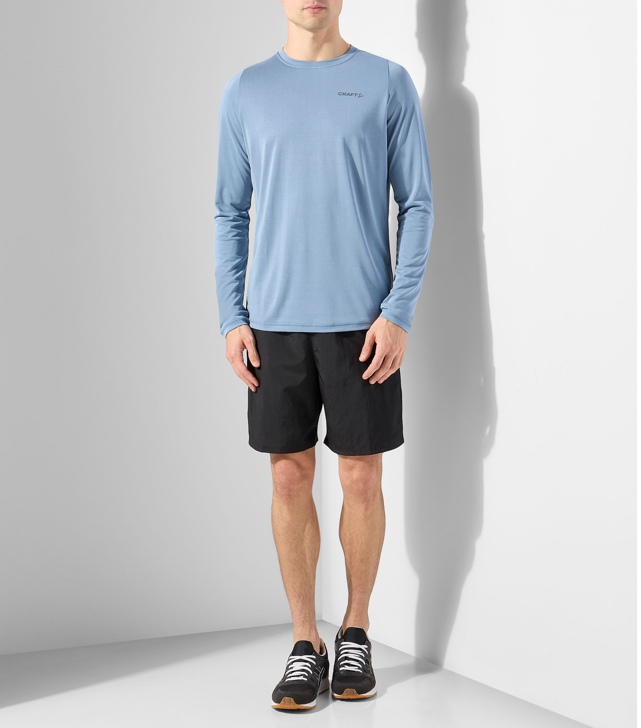 Playera para correr de cuello redondo con manga larga estampada Hombre