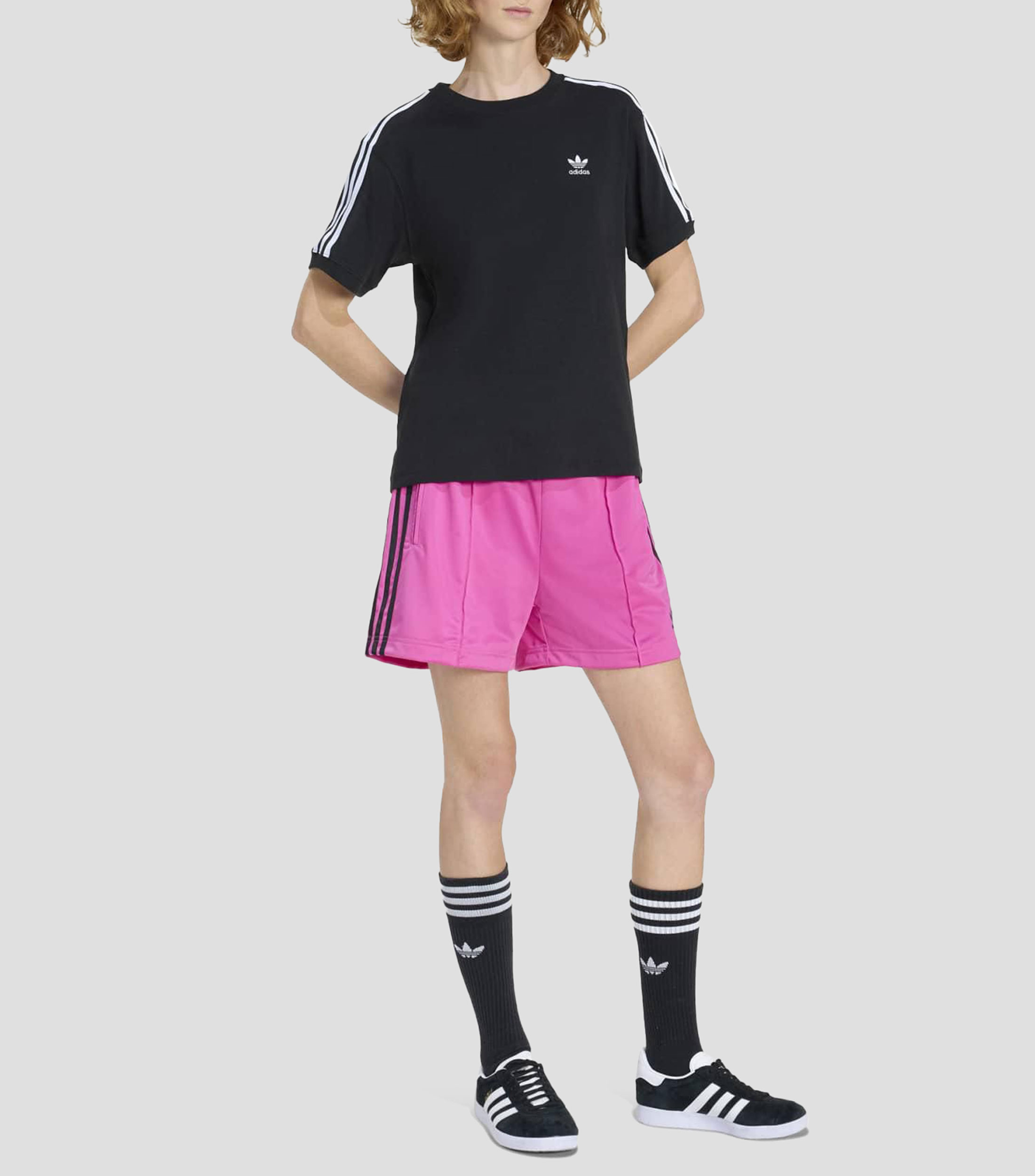 Short liso Mujer