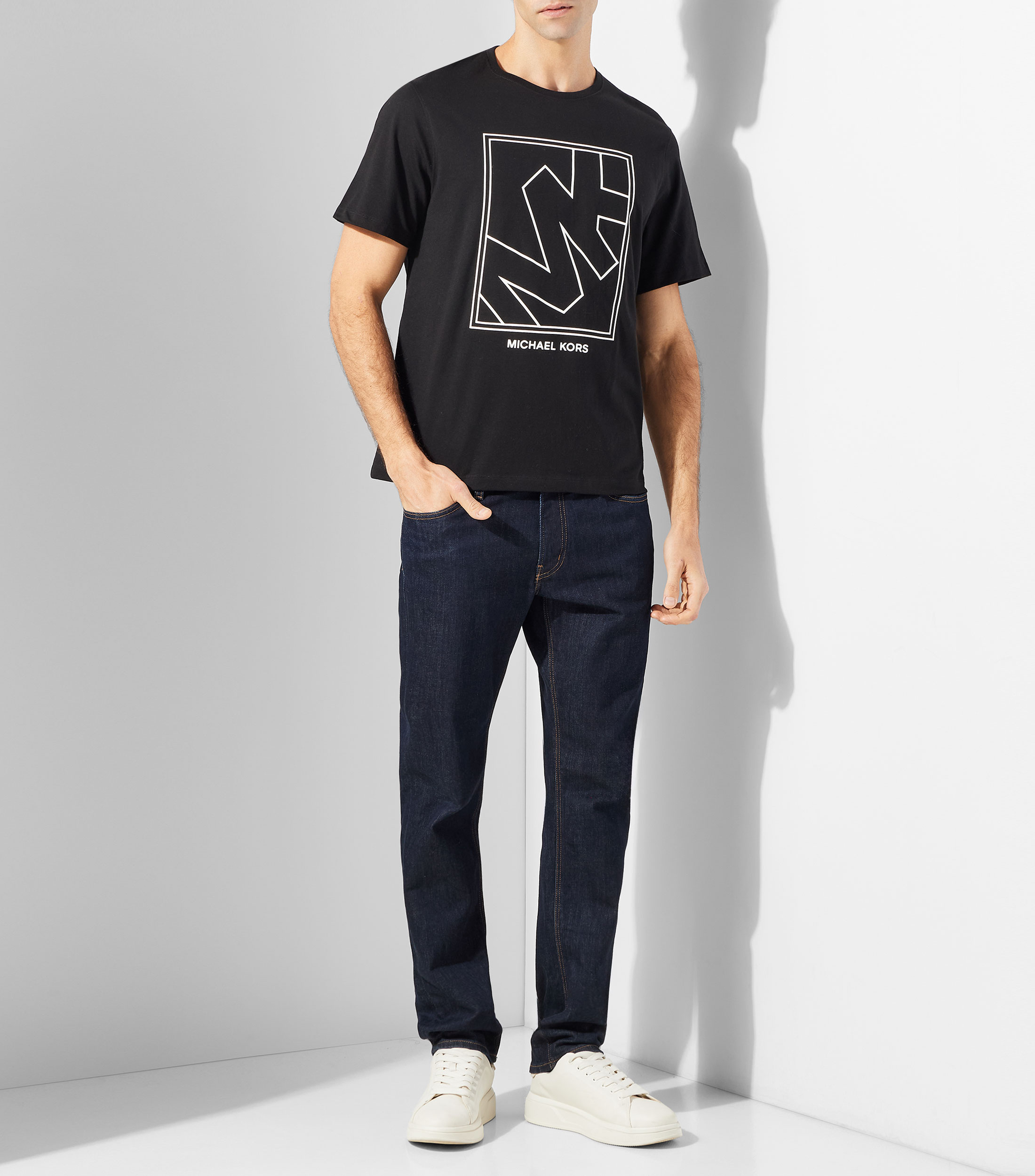 Playera cuello redondo manga corta estampada Hombre