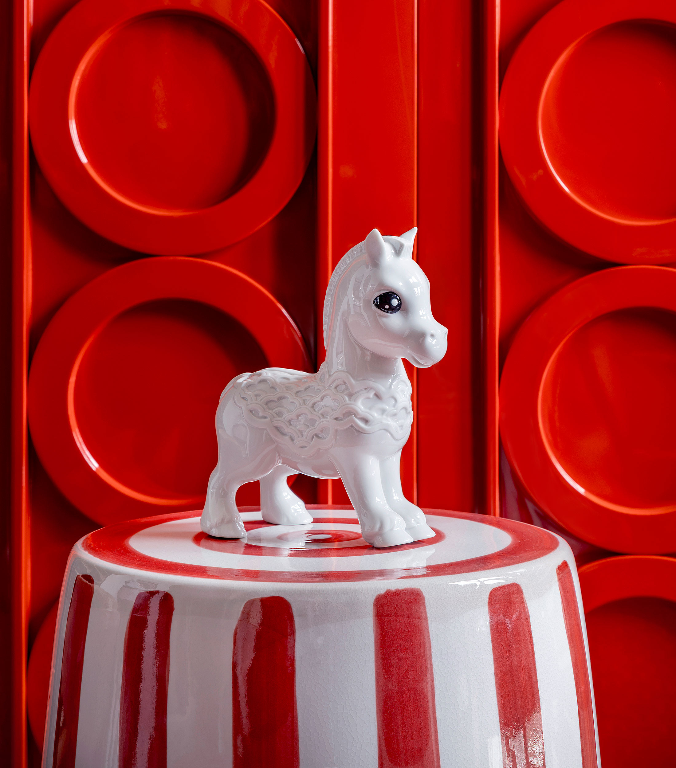 Figura Baby Horse en porcelana