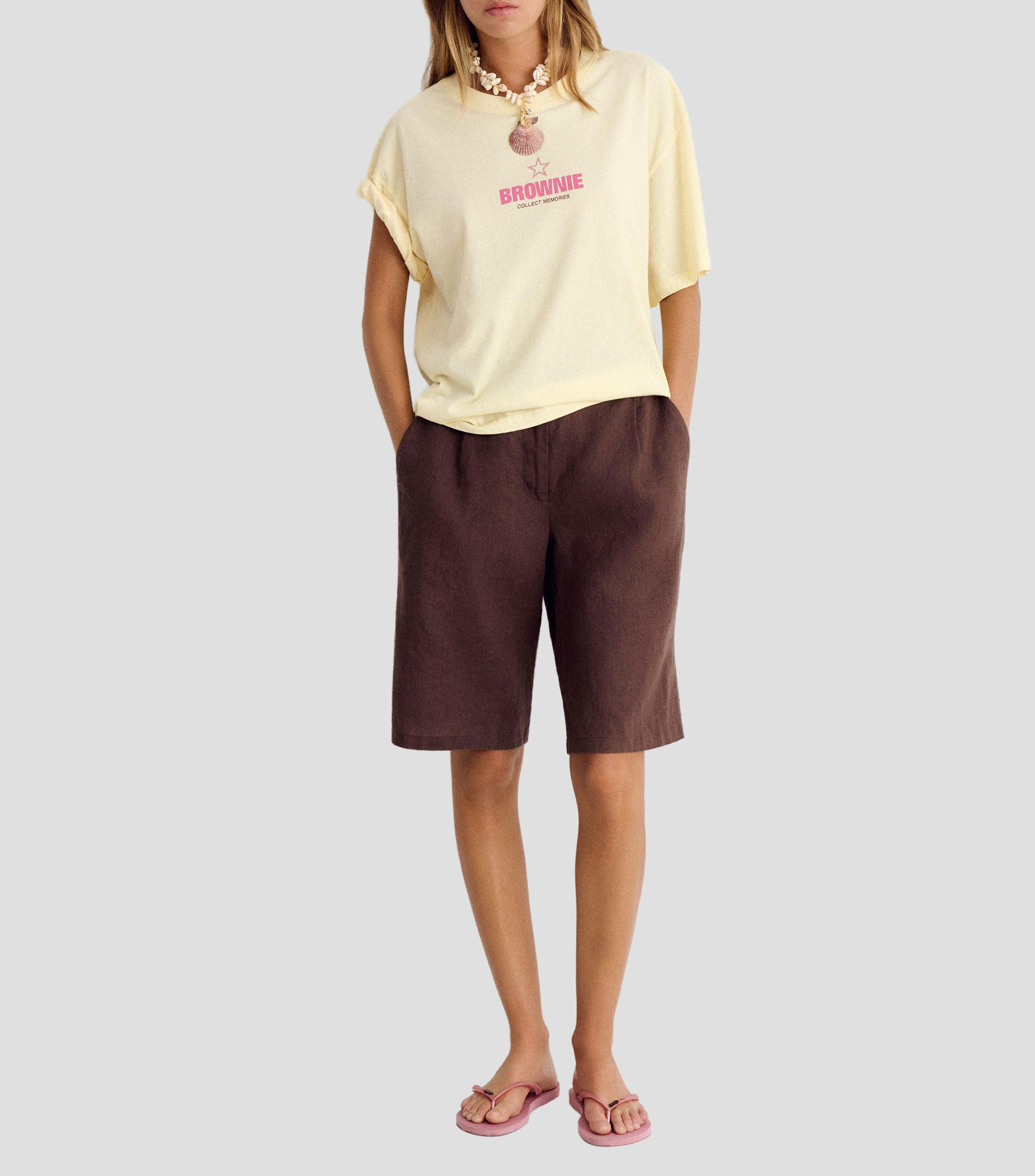 Playera cuello redondo manga corta con estampado Mujer