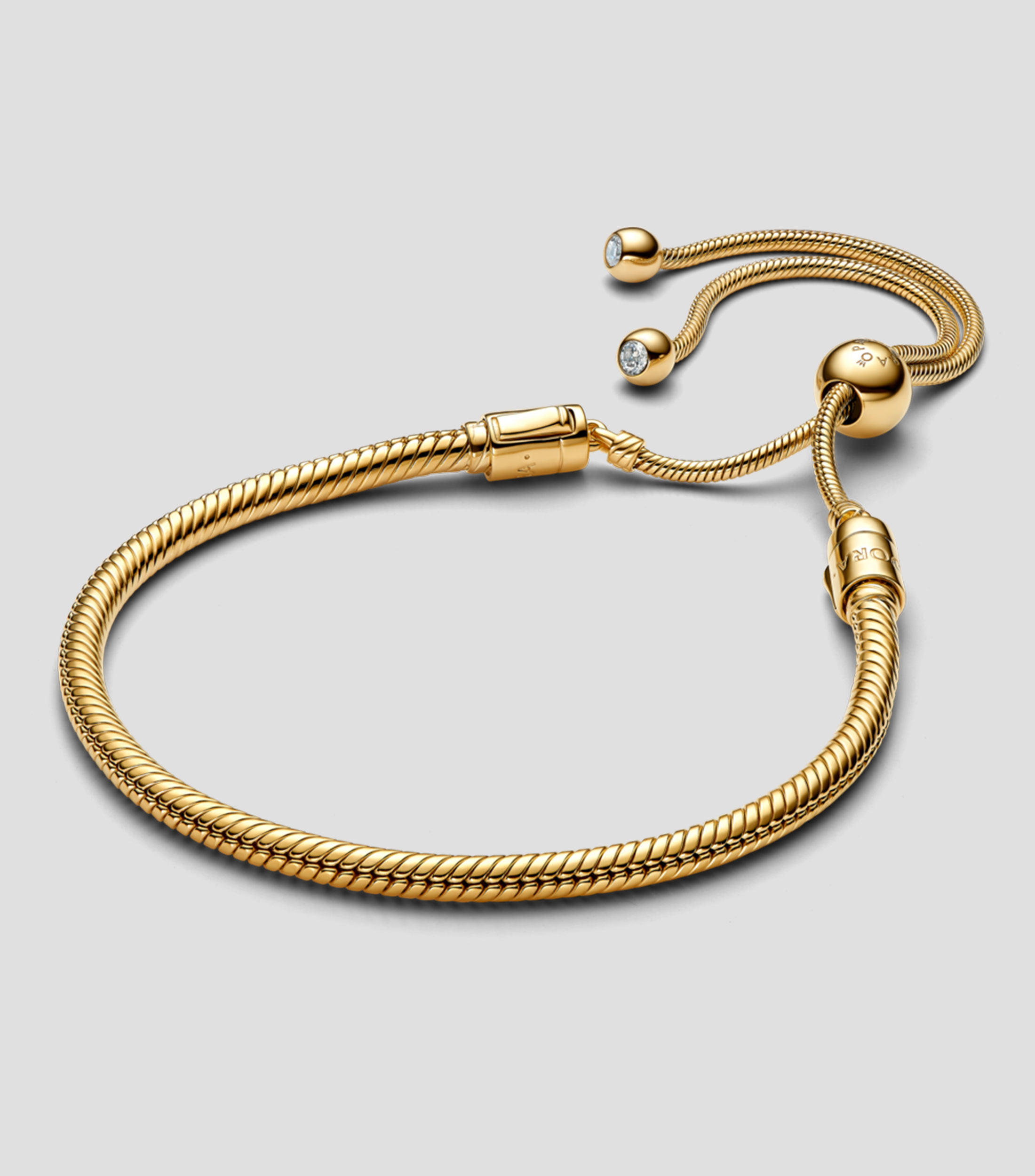 Pulsera en plata con circonias cubicas Pandora Moments Mujer