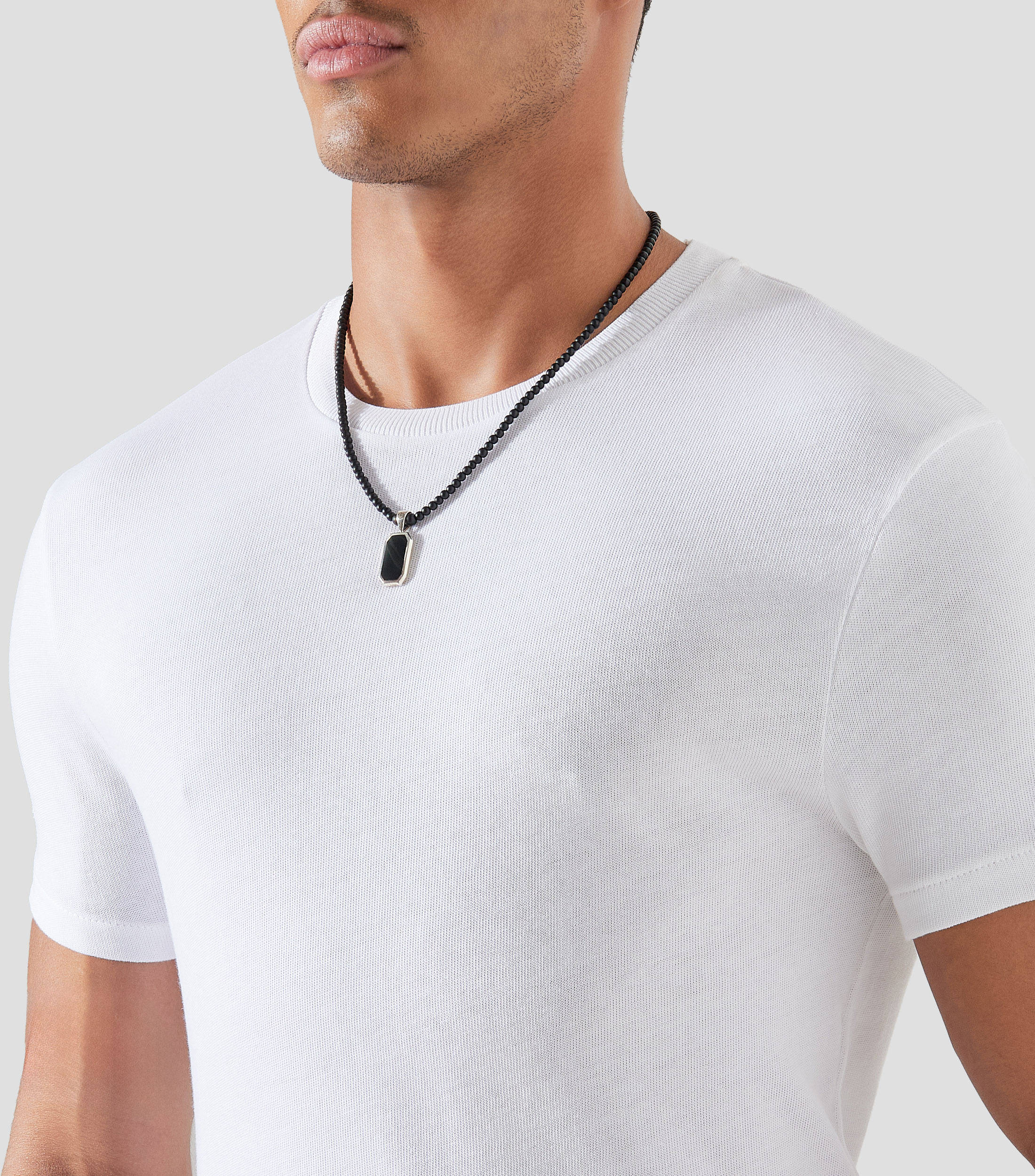 Dije con collar y onix Hombre