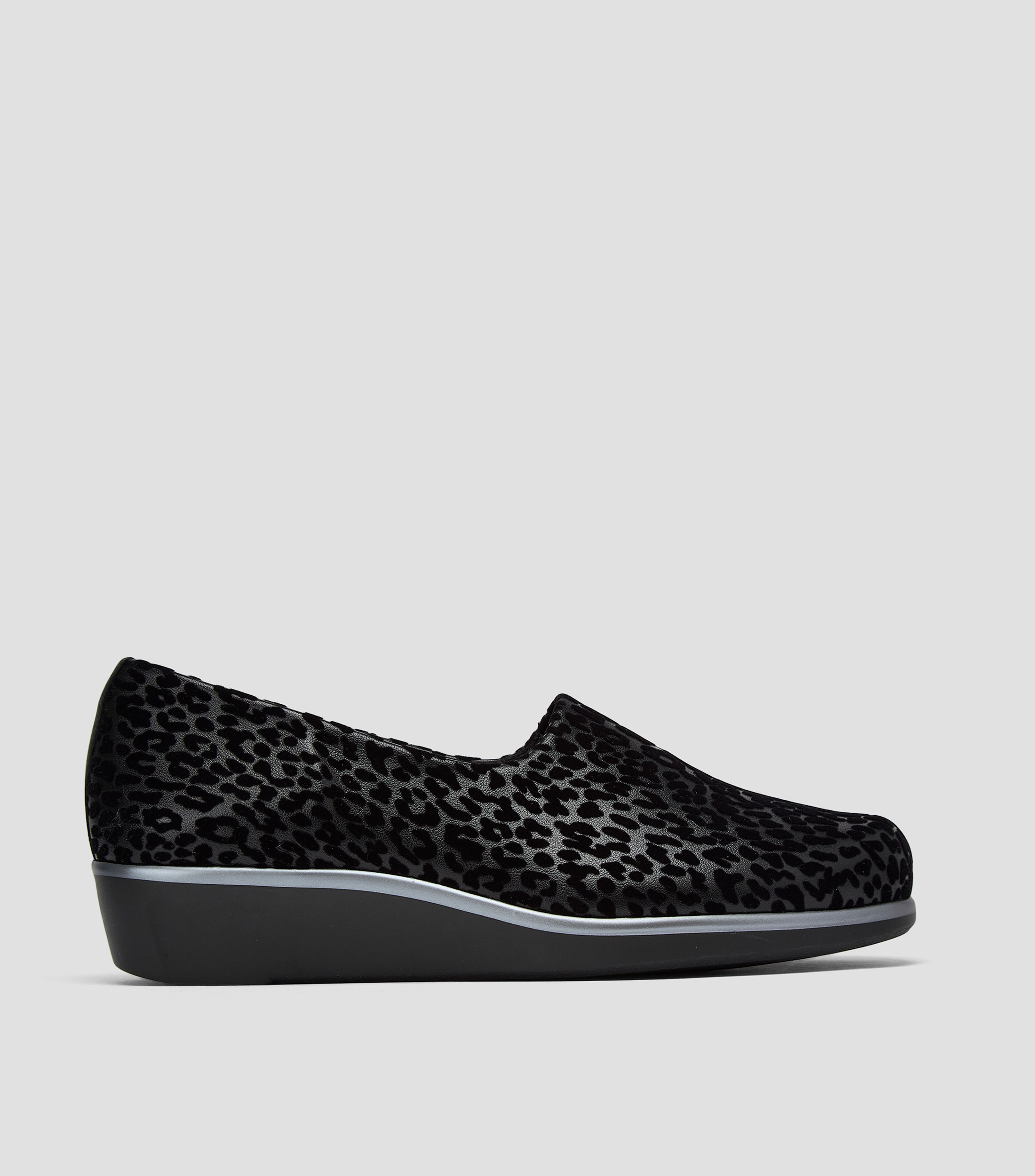 Zapatos con tacón medio de cuña Mujer