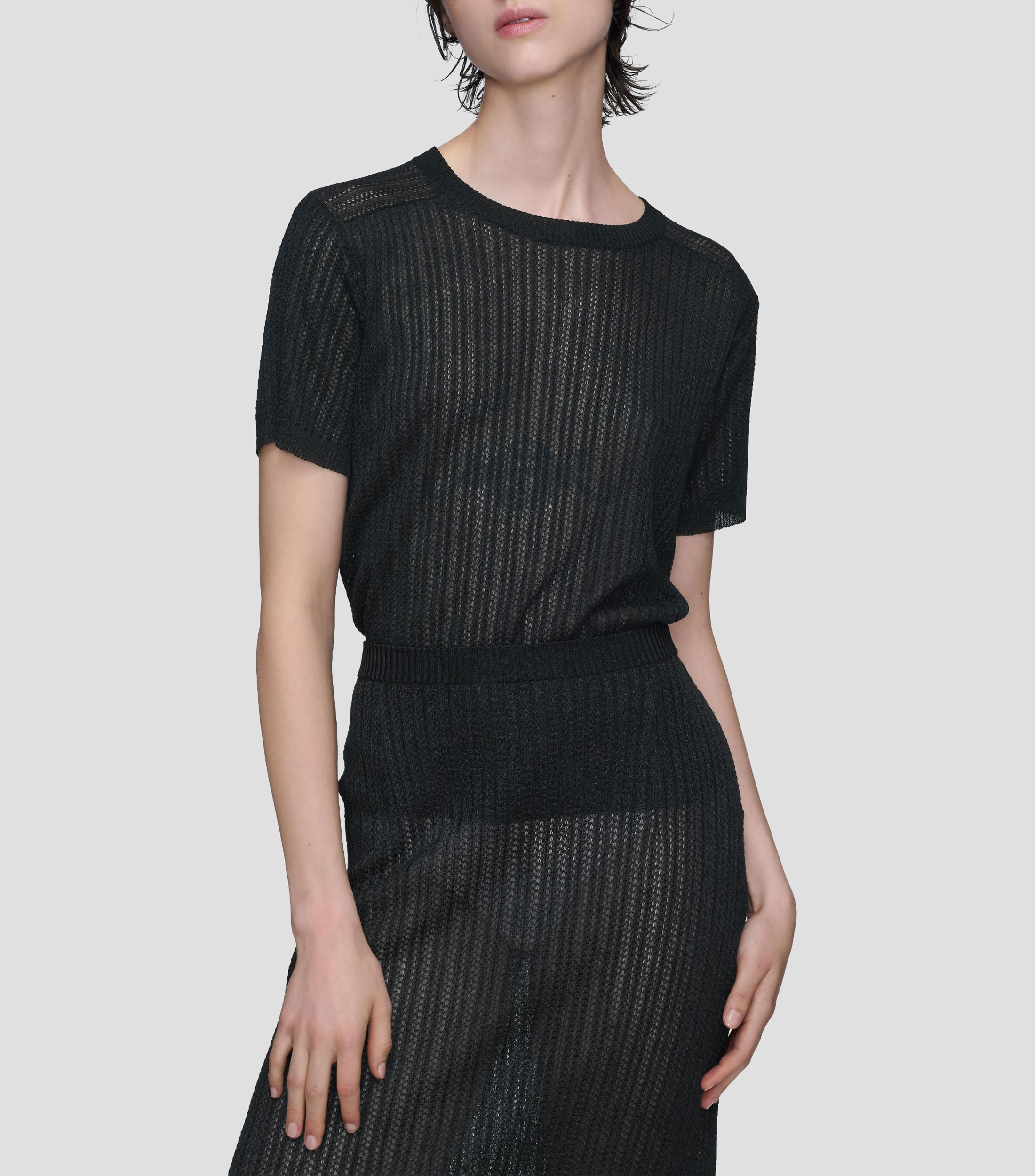 Playera cuello redondo manga corta fantasía Mujer