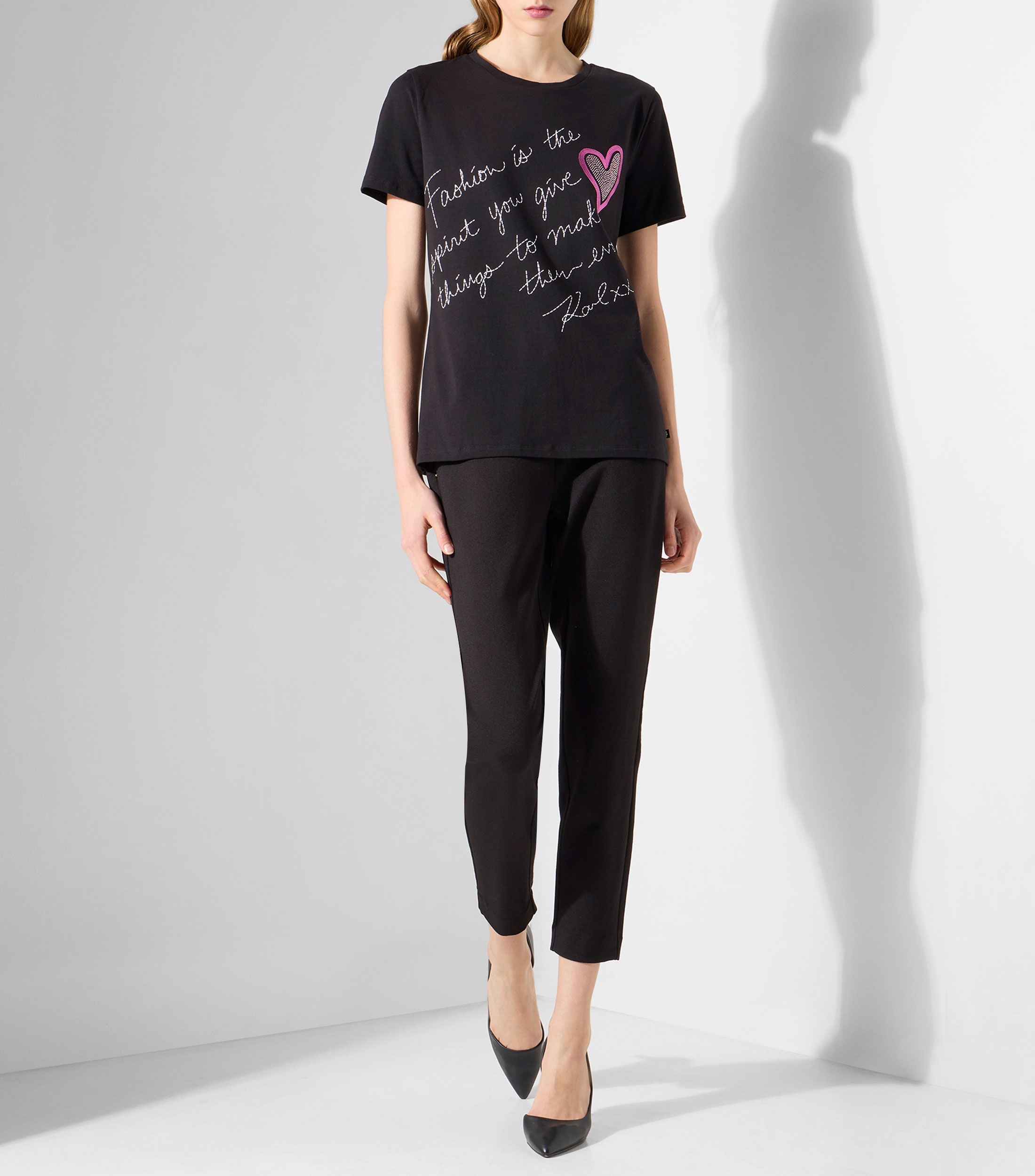 Playera cuello redondo manga corta estampado Mujer