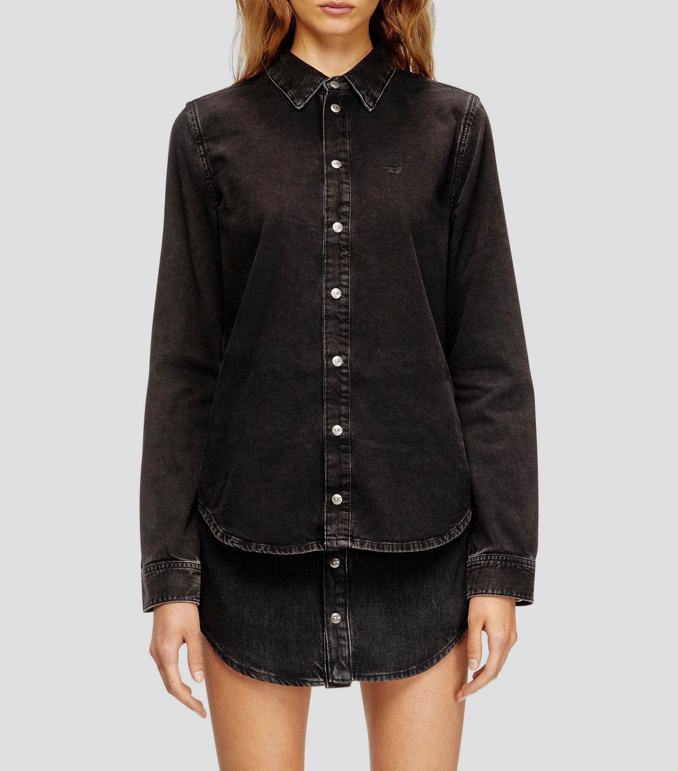 Camisa lisa en mezclilla manga larga Mujer
