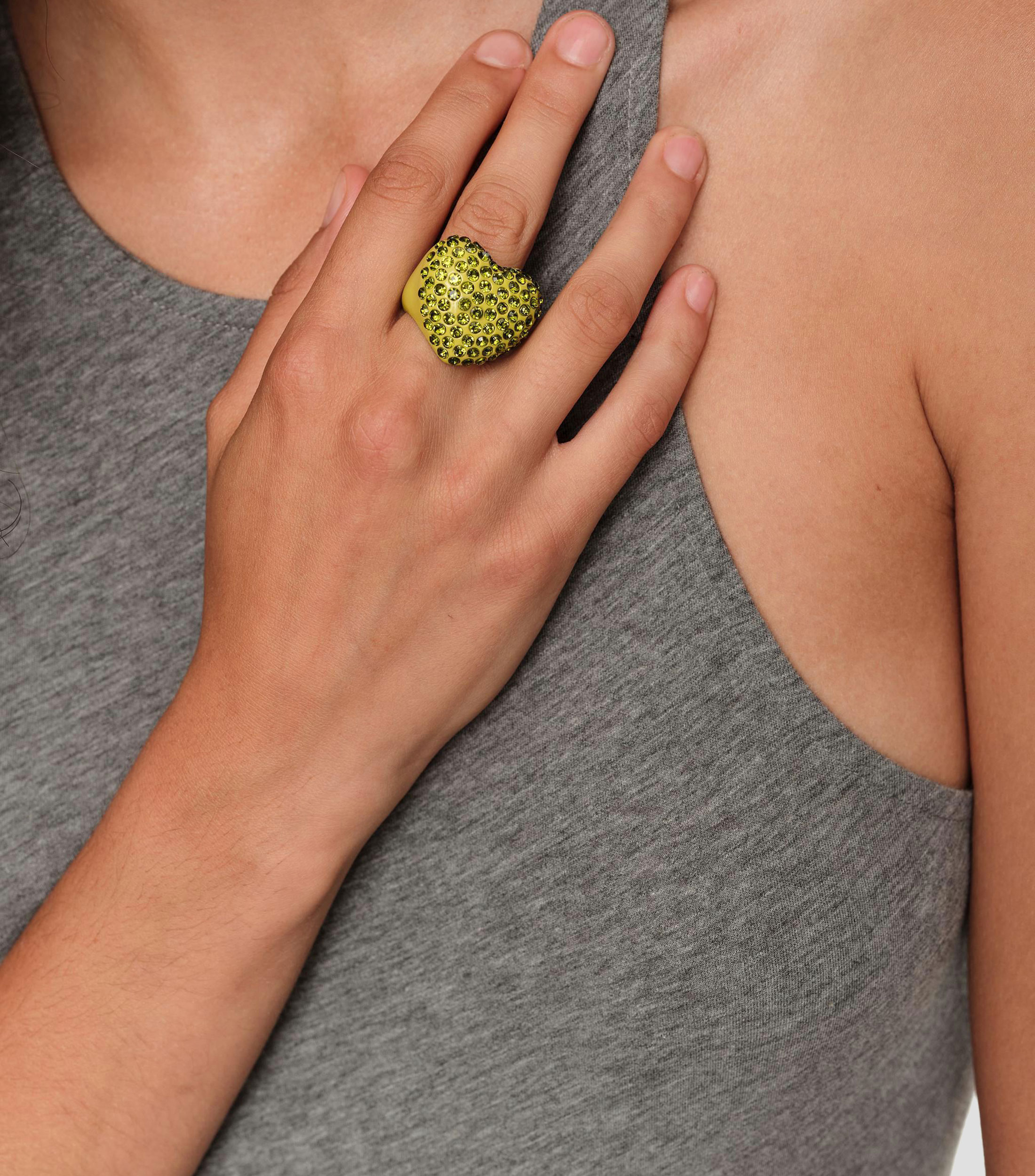 Anillo corazón con cristales Mujer