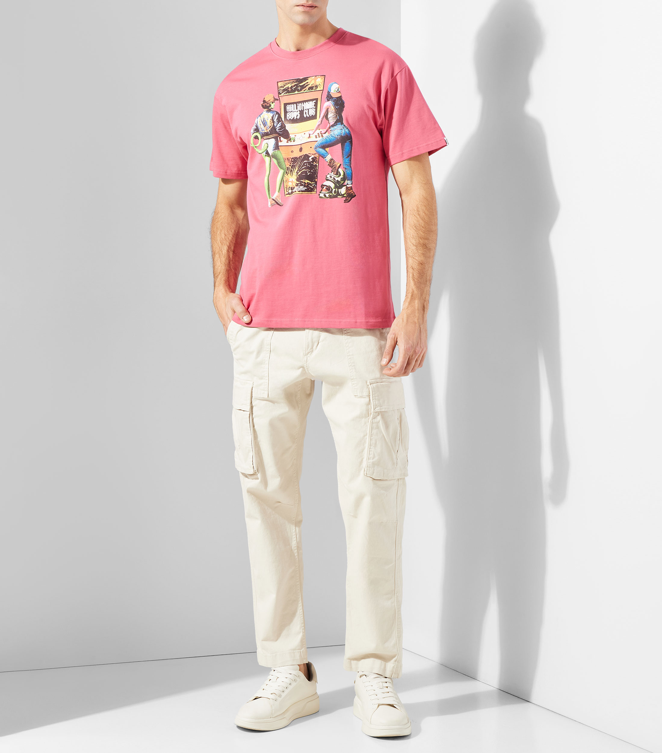 Playera cuello redondo manga corta estampada Hombre