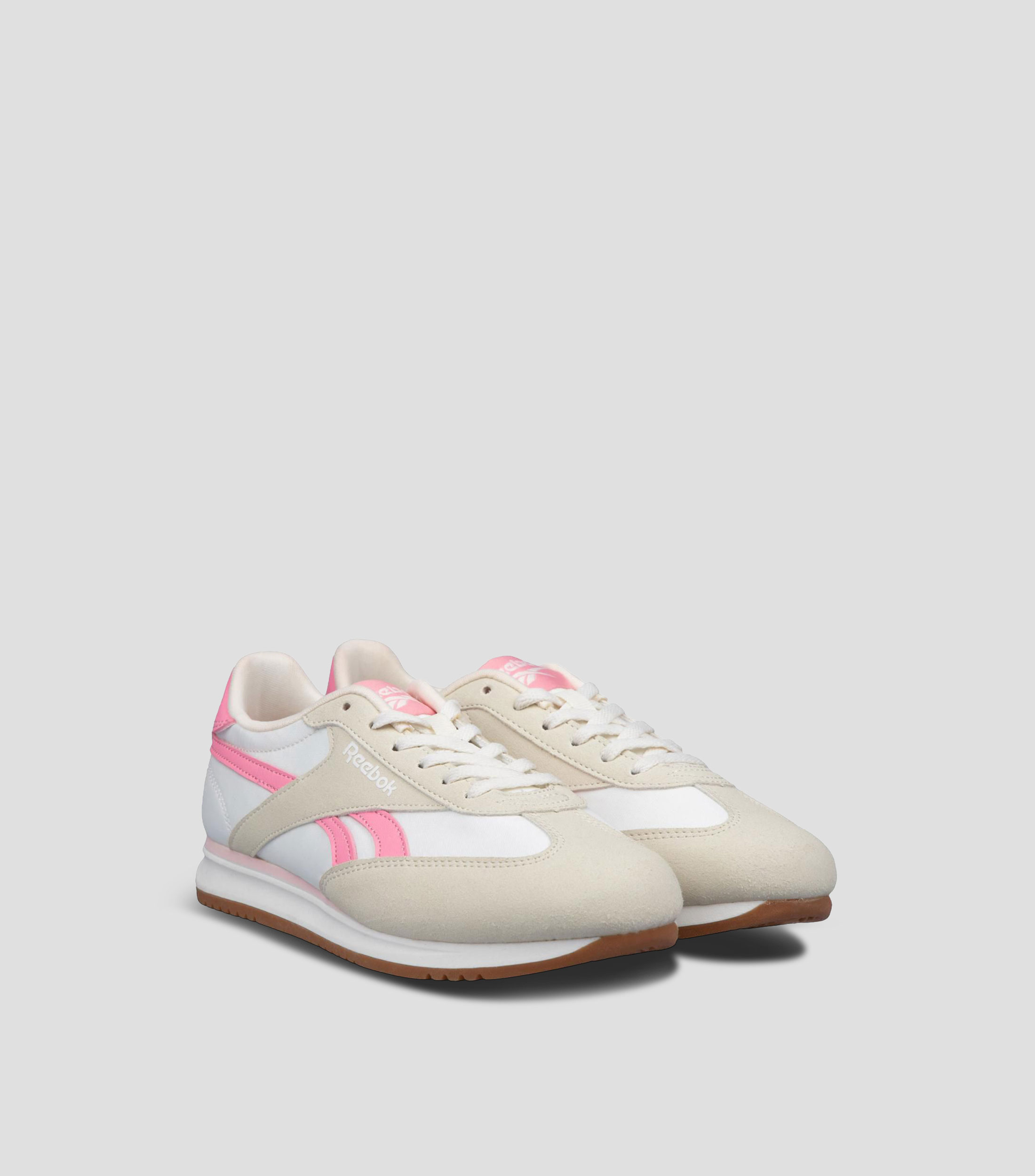 Tenis Casuales Classics World 70 Niña