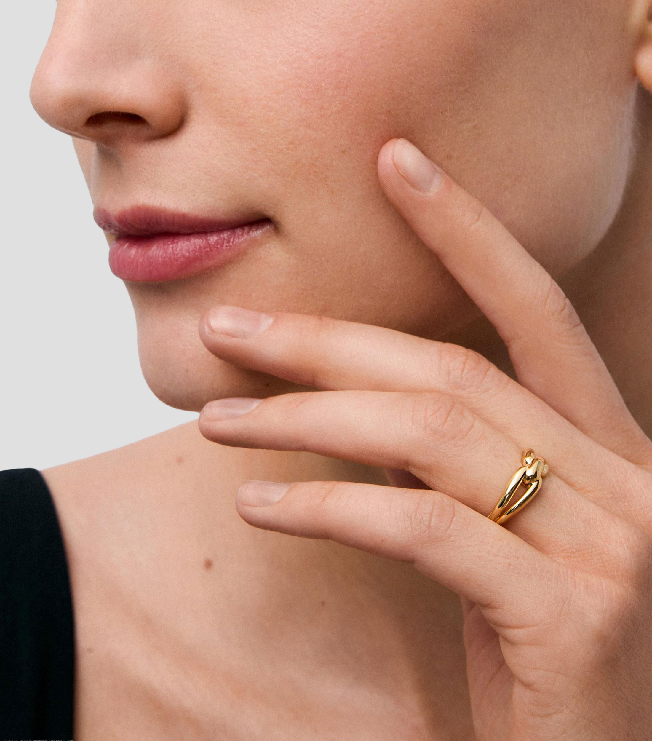 Anillo en Oro amarillo de 18 Kilates Cadenza Mujer