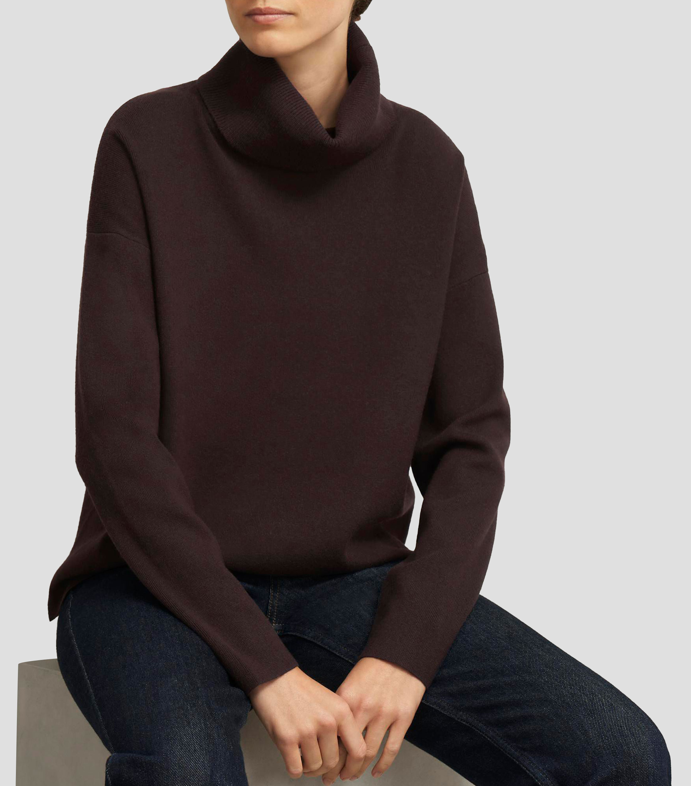Suéter cuello de tortuga Mujer