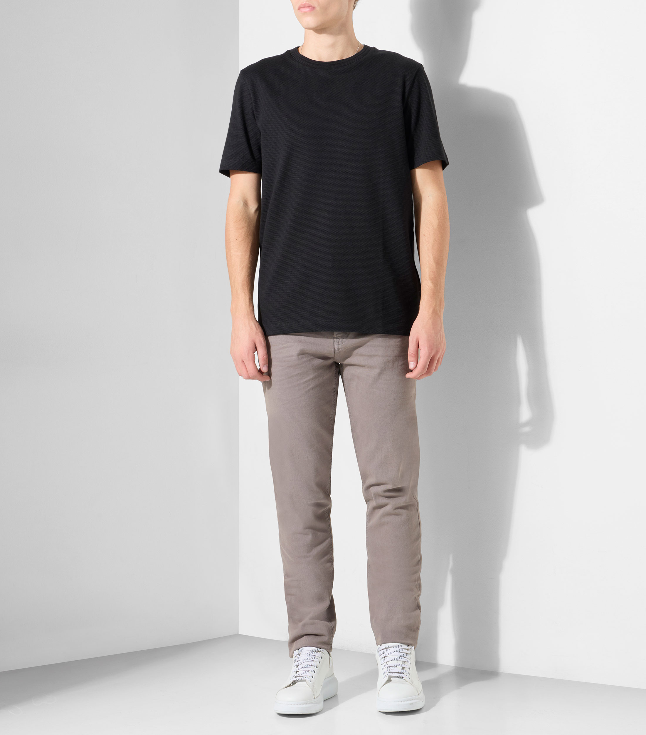 Playera de cuello redondo con manga corta lisa Hombre