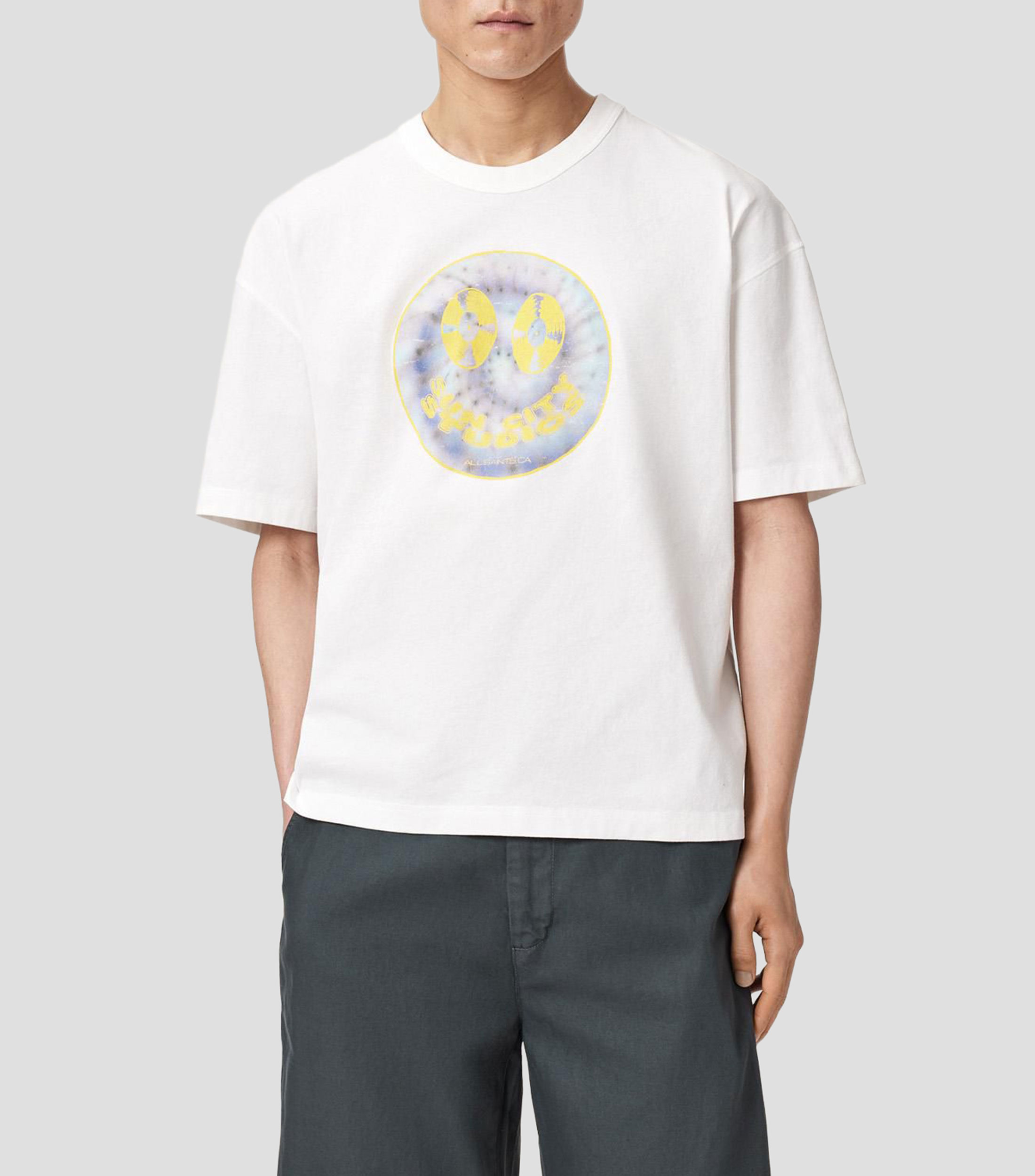 Playera de cuello redondo con manga corta estampada Hombre