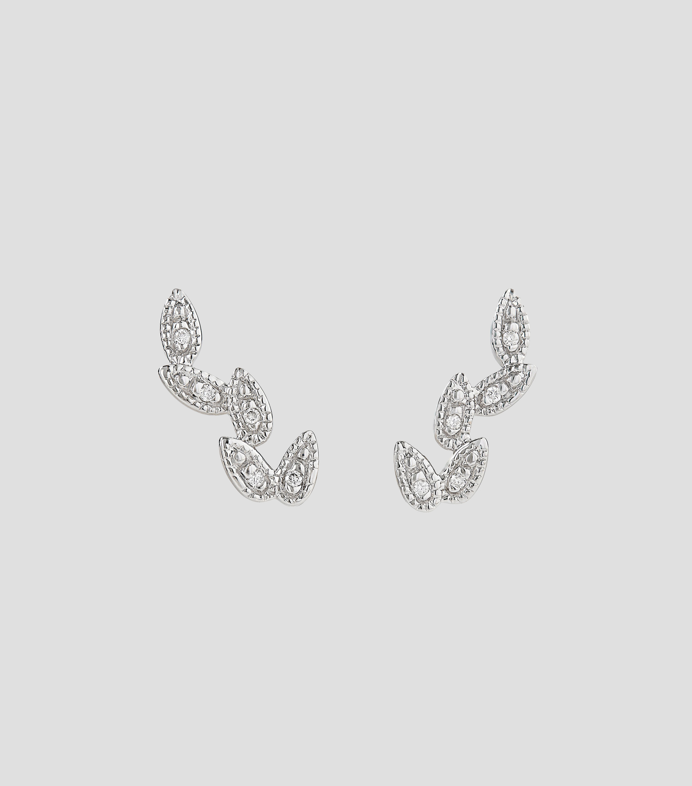 Arete en oro blanco 18 Kilates Mujer