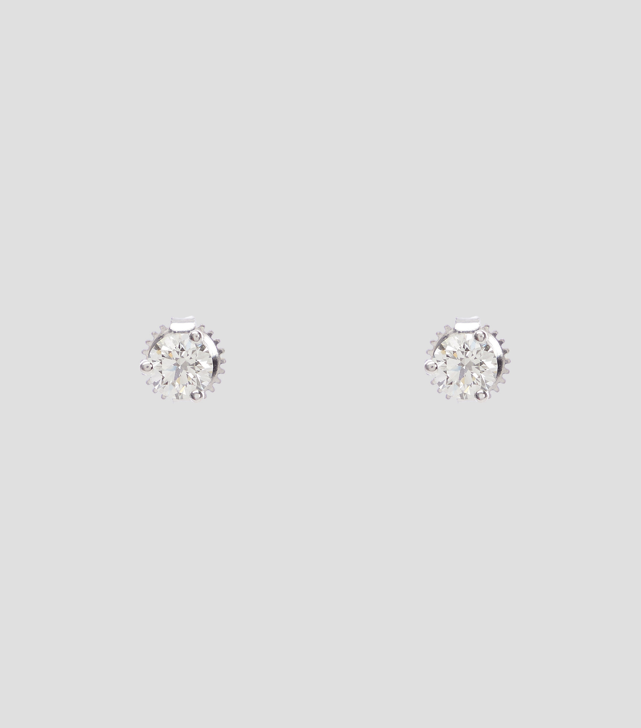 Aretes en oro blanco de 18 Kts Mujer