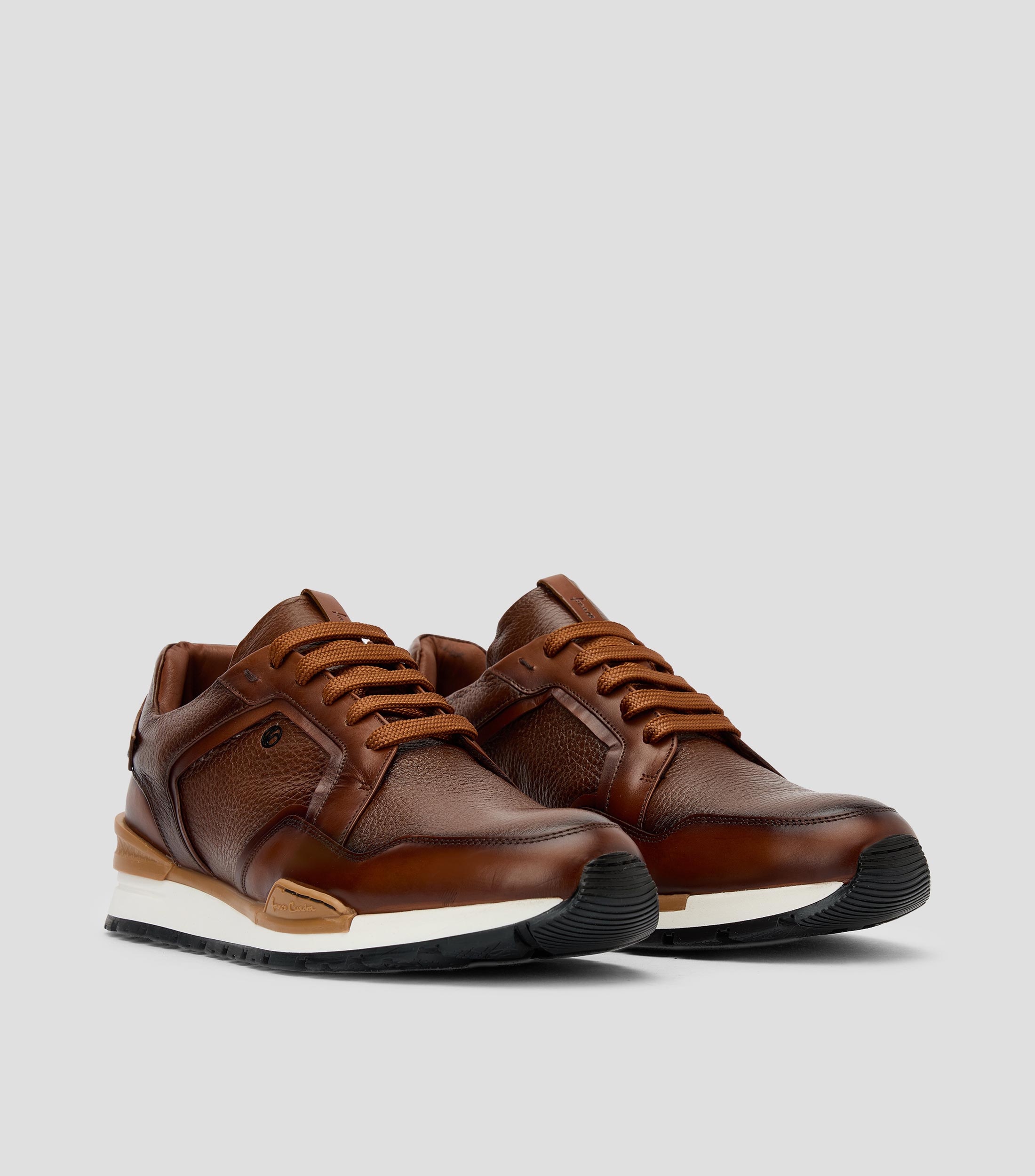 Tenis casuales en piel genuina de venado Hombre