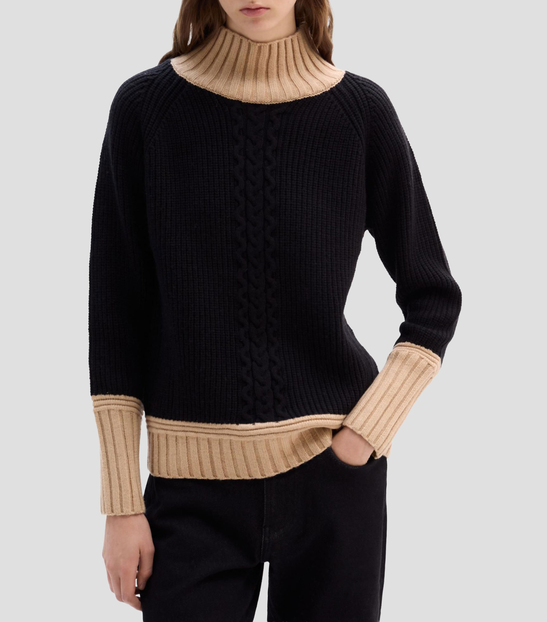 Suéter cuello alto Mujer
