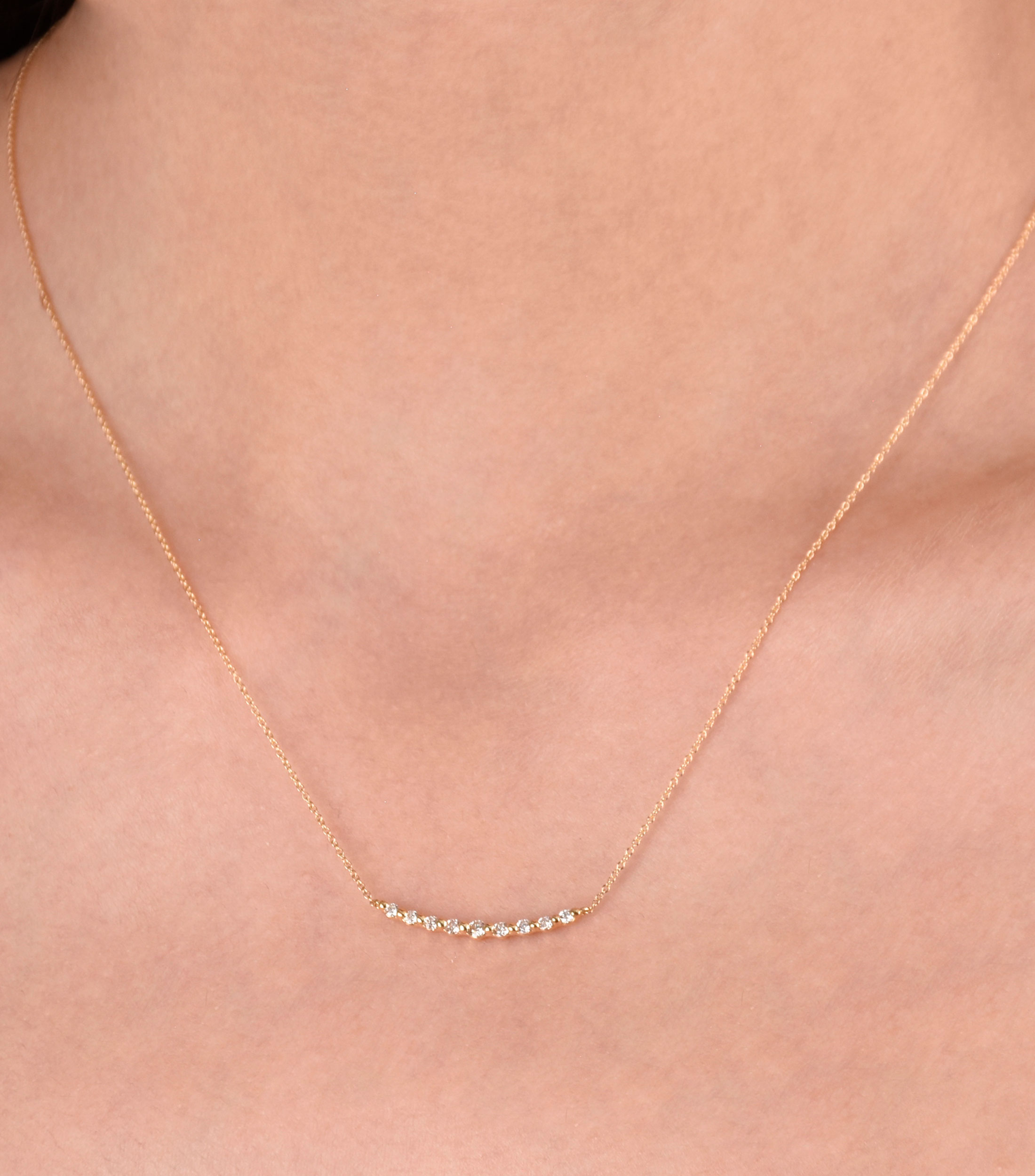 Gargantilla en oro con diamantes Mujer