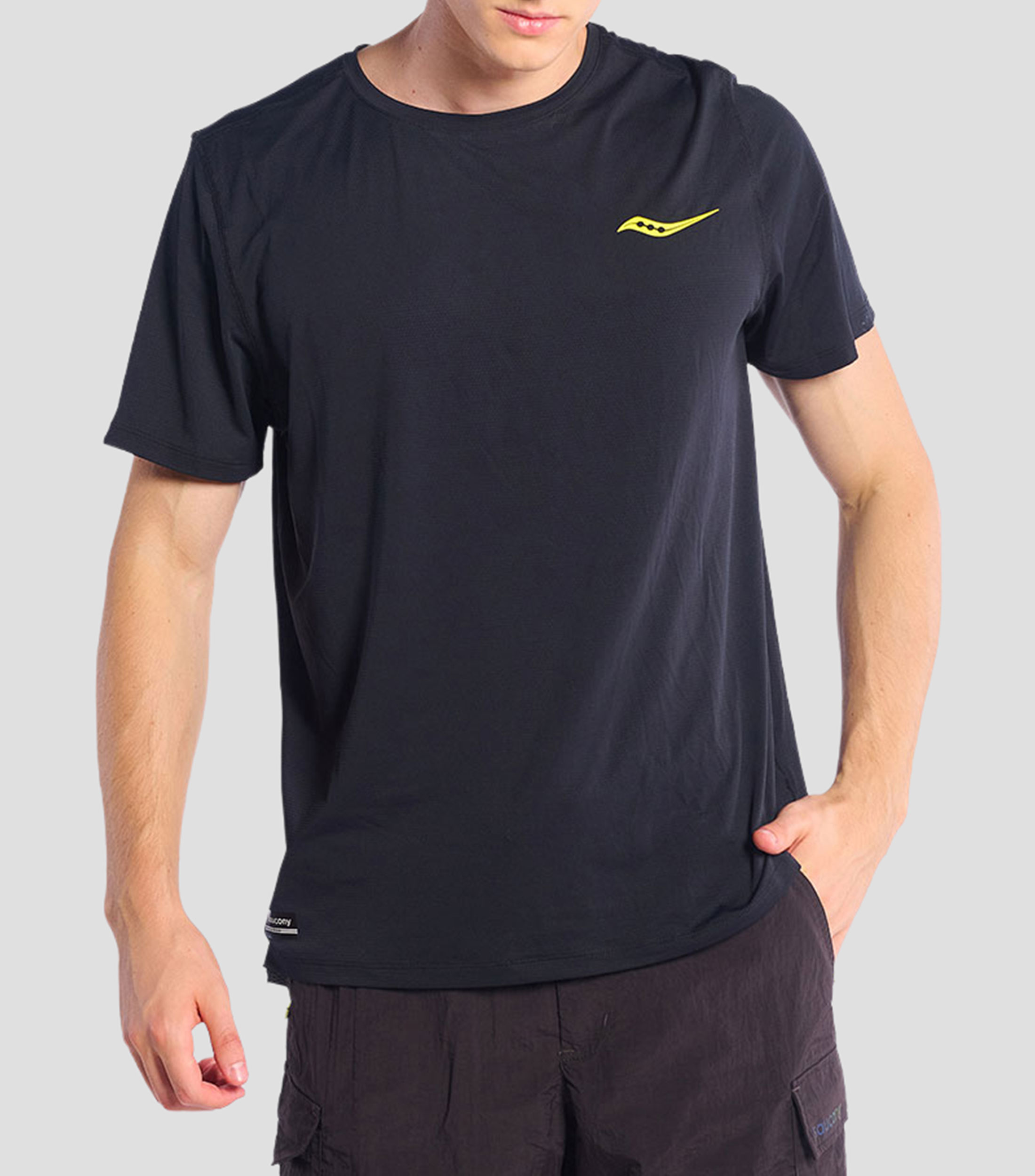 Playera para correr Endorphin cuello redondo manga corta con microdiseños Hombre