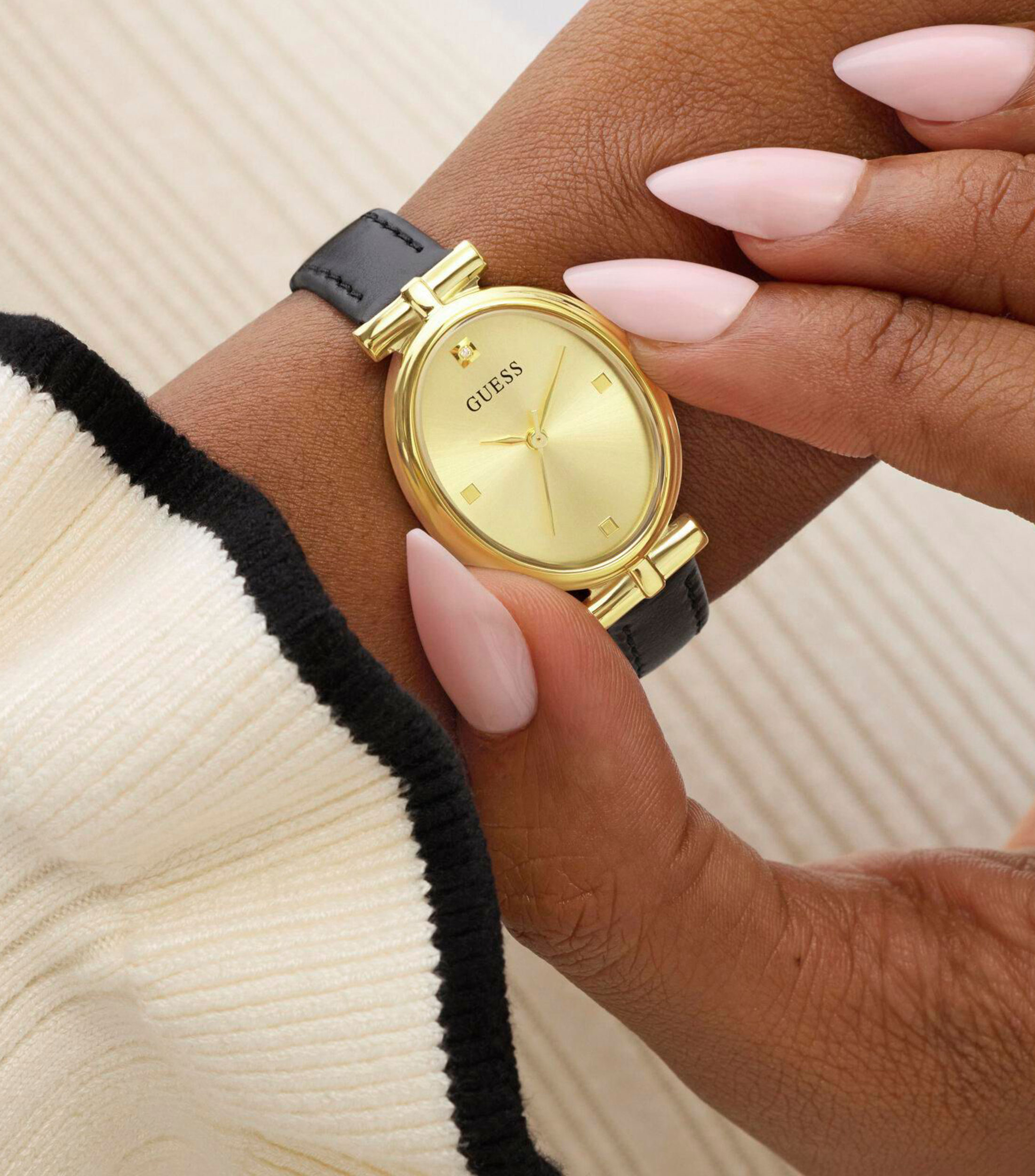 Reloj para Mujer Ruby de vestir dorado/negro