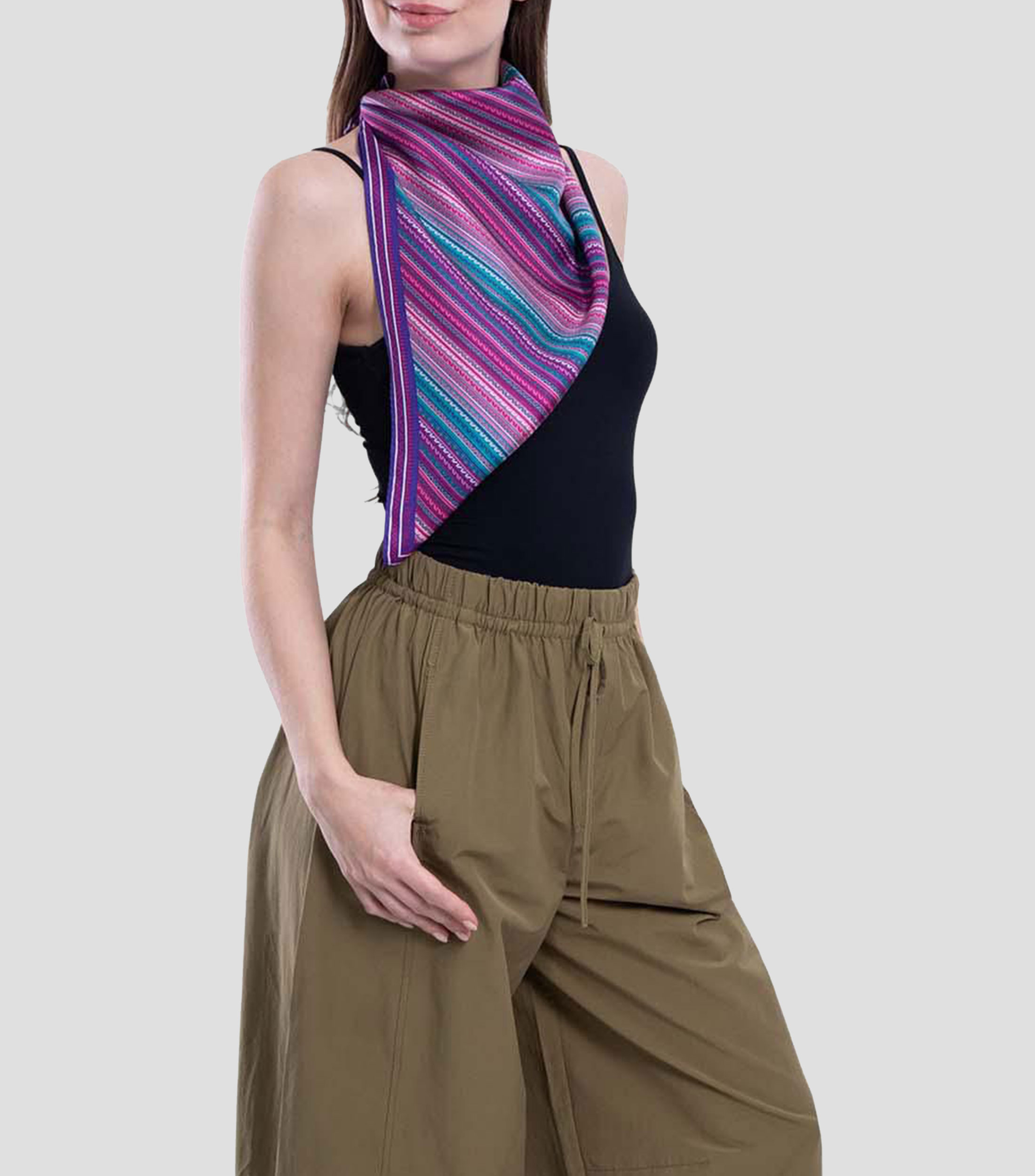 Mascada en seda con estampado Grecas Prehispánicas Mujer
