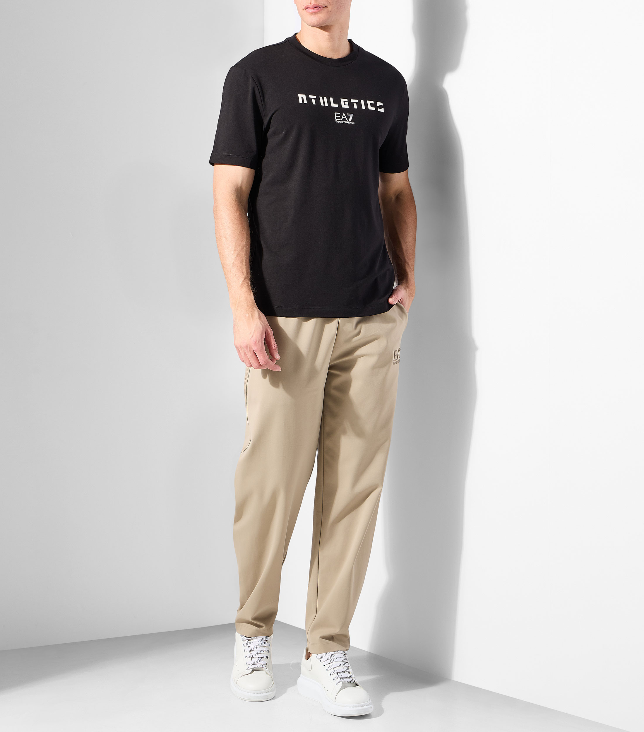 Playera cuello redondo manga corta lisa Hombre