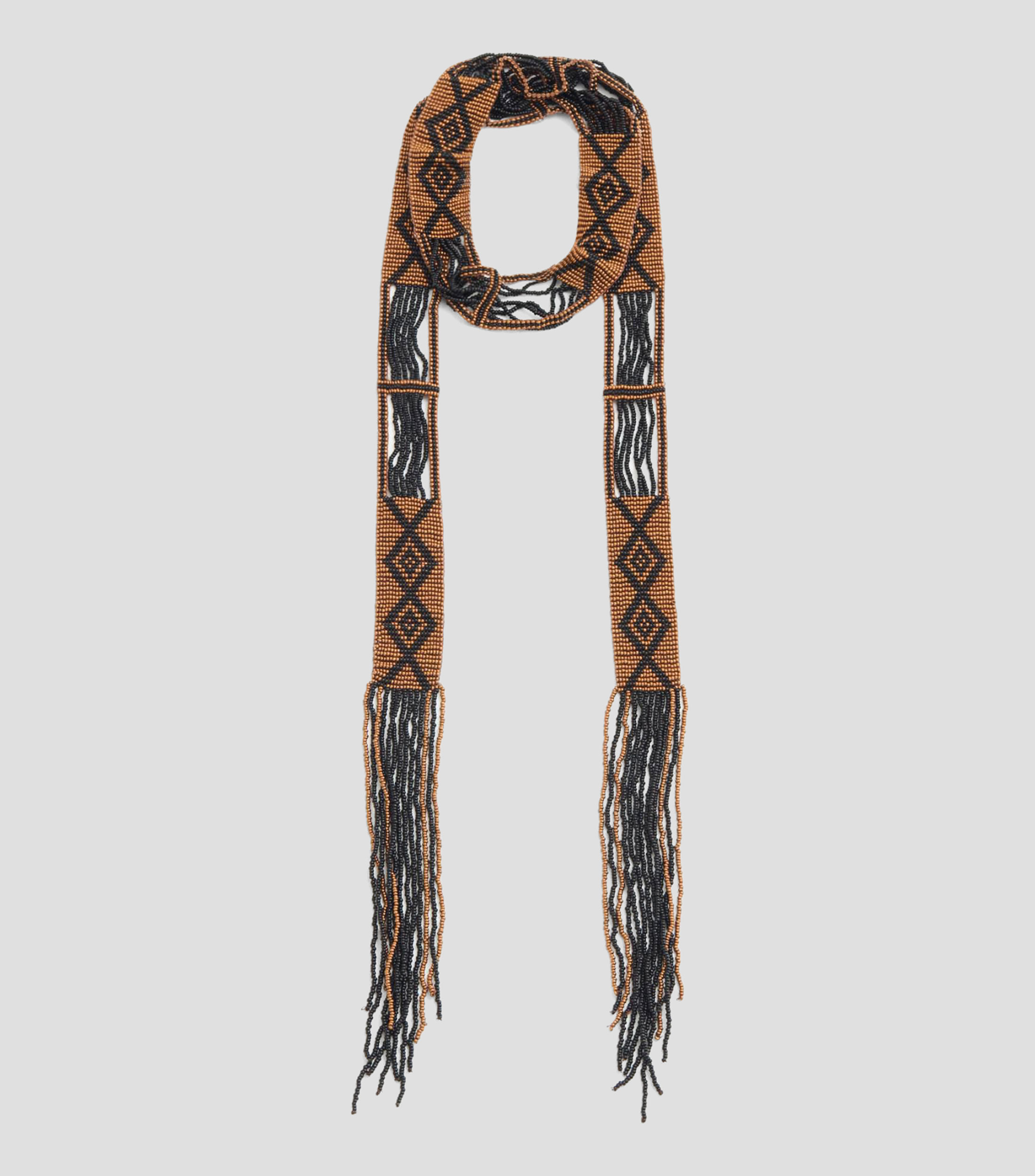 Collar largo con canutillos Mujer