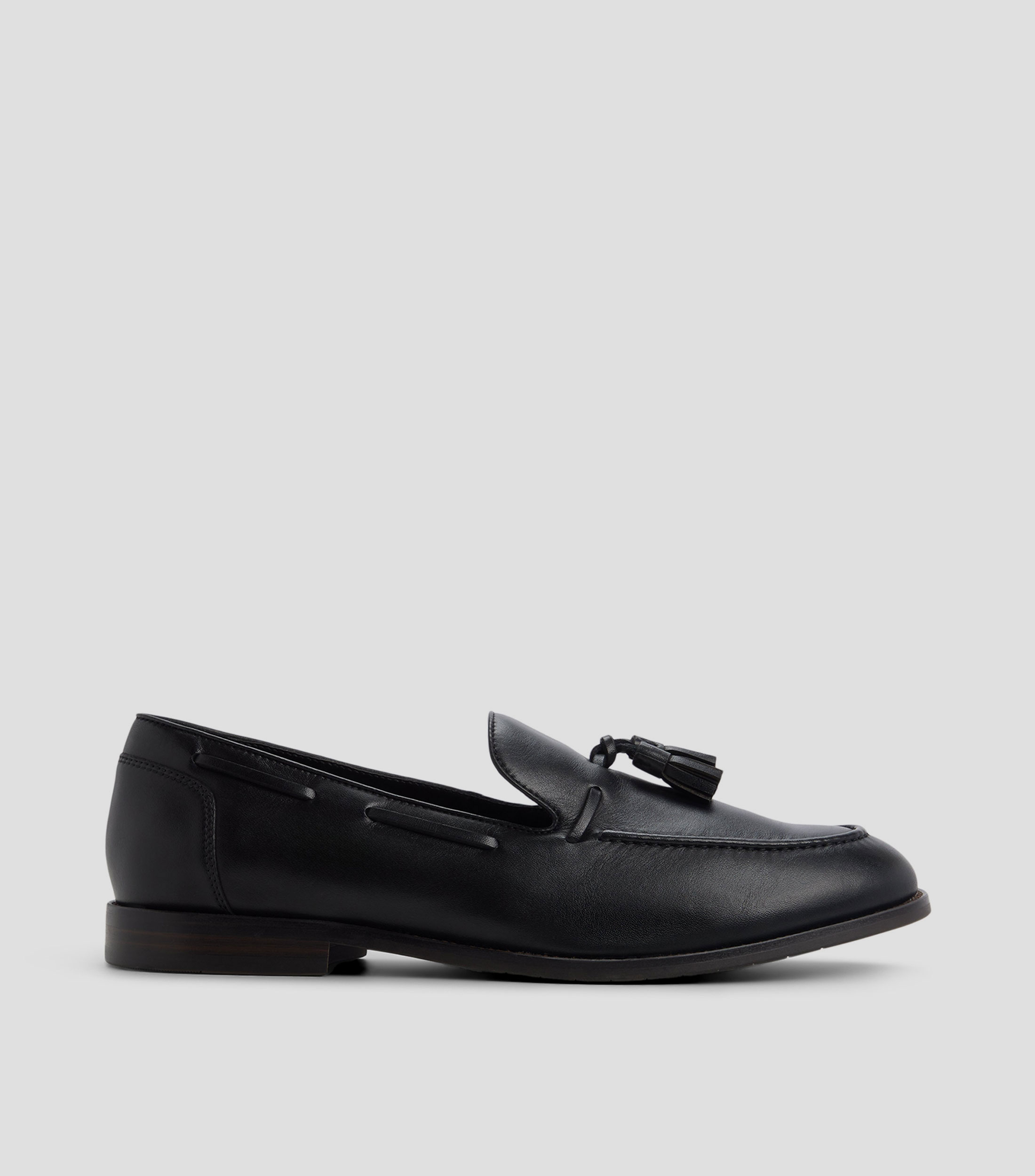 Mocasines Nunez en piel con borlas Hombre