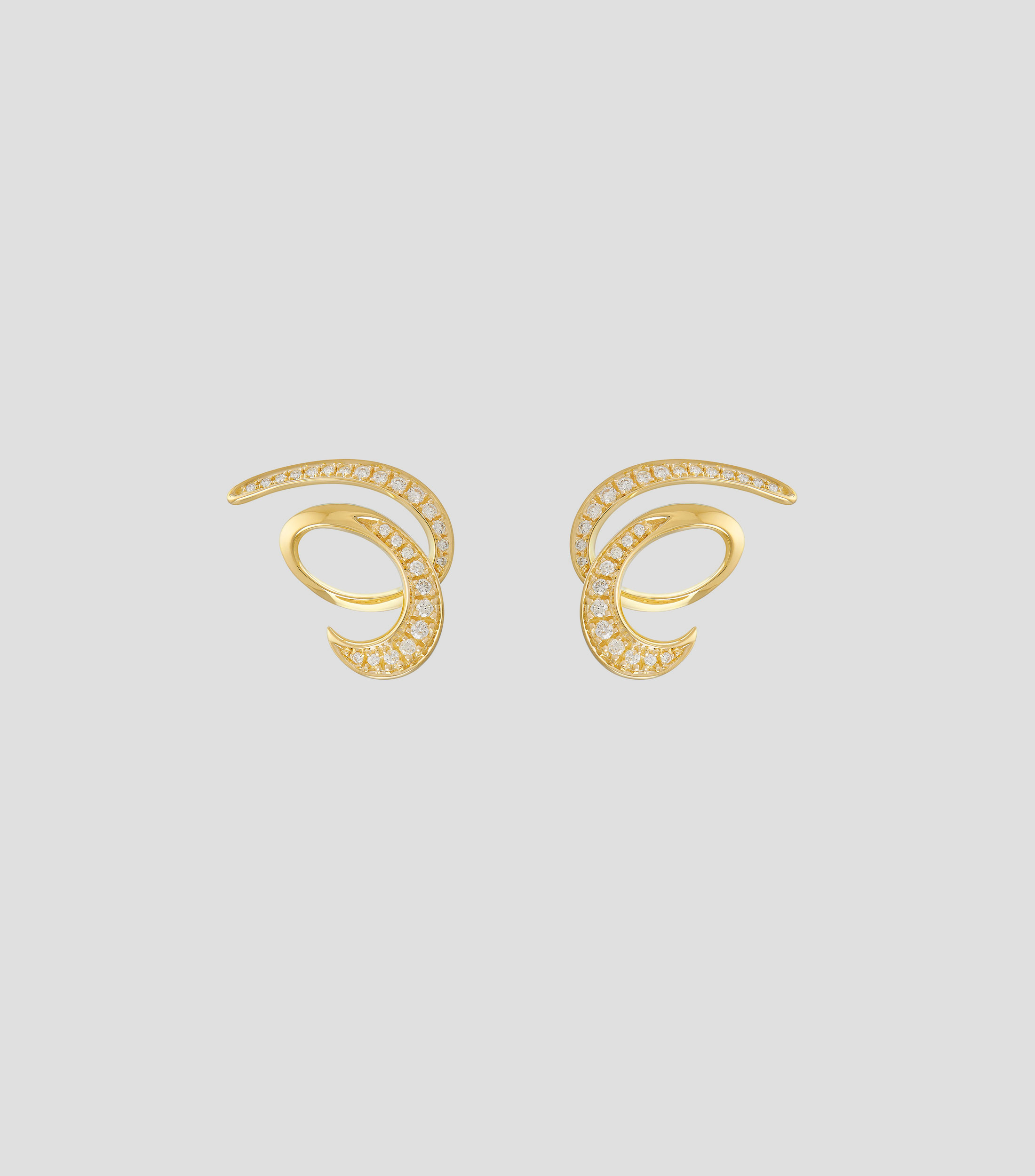 Aretes en oro 18 Kilates con incrustación de diamantes Mujer