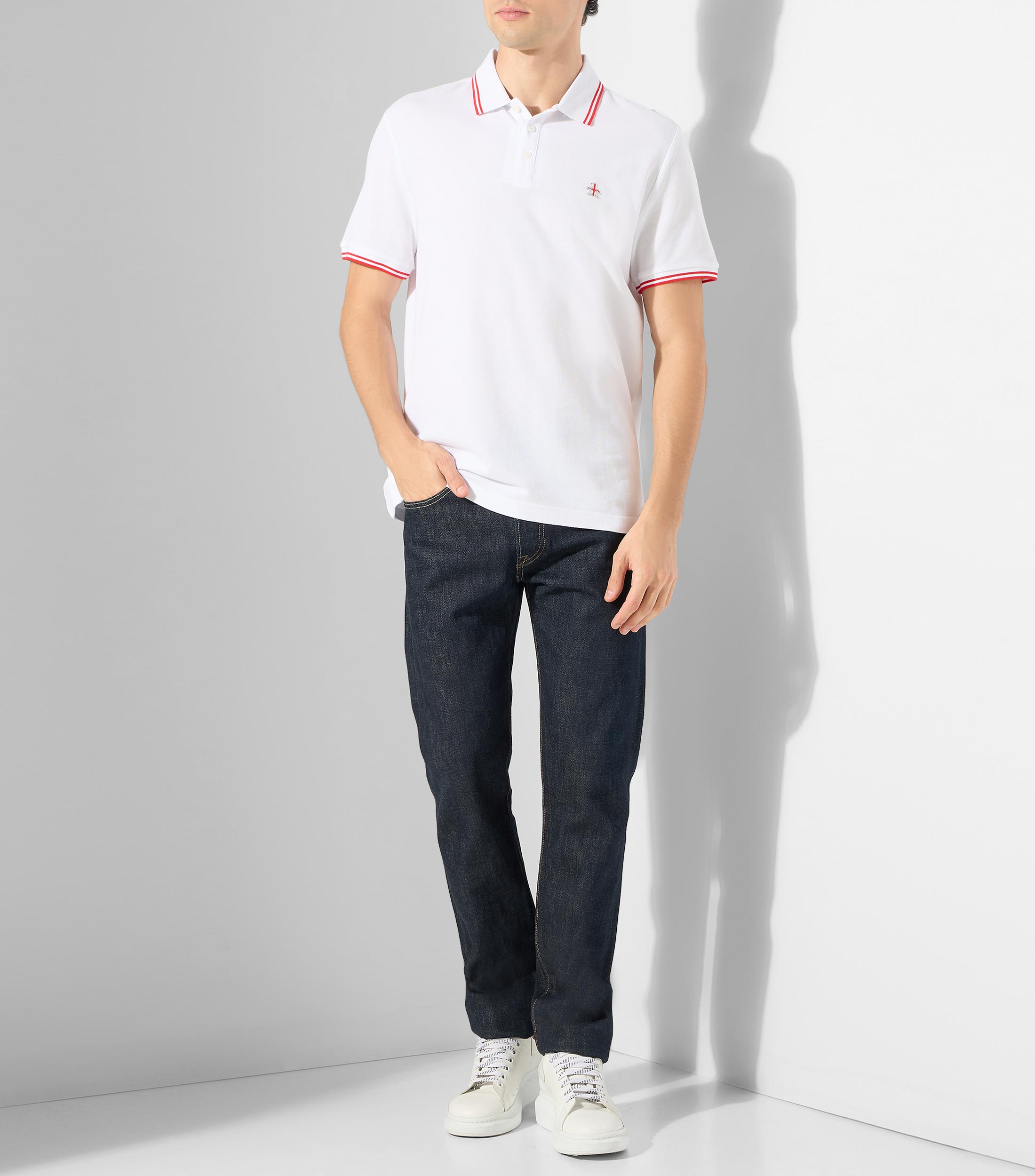 Playera tipo polo con manga corta lisa Hombre