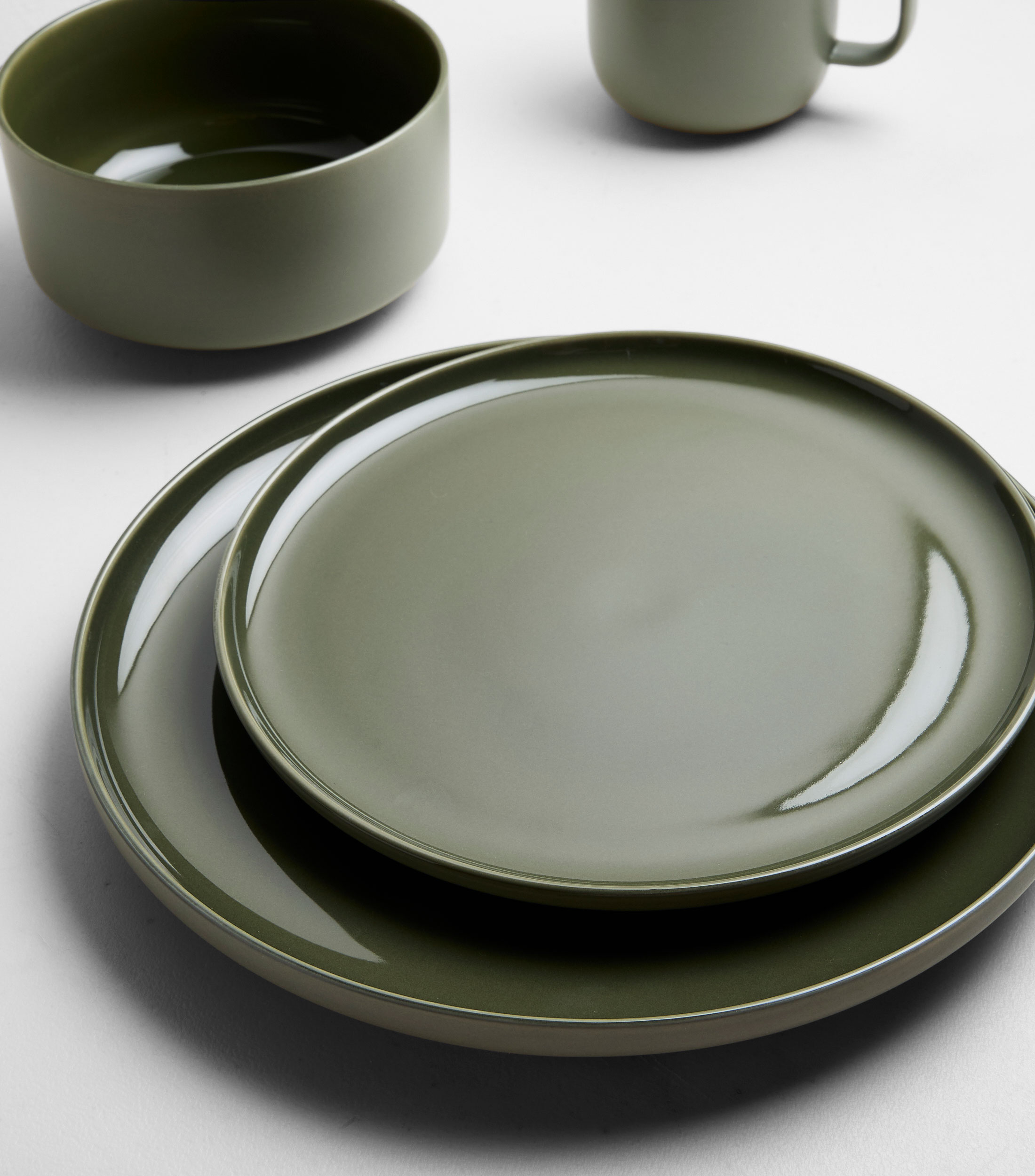 Plato trinche Pure And Fine verde en cerámica