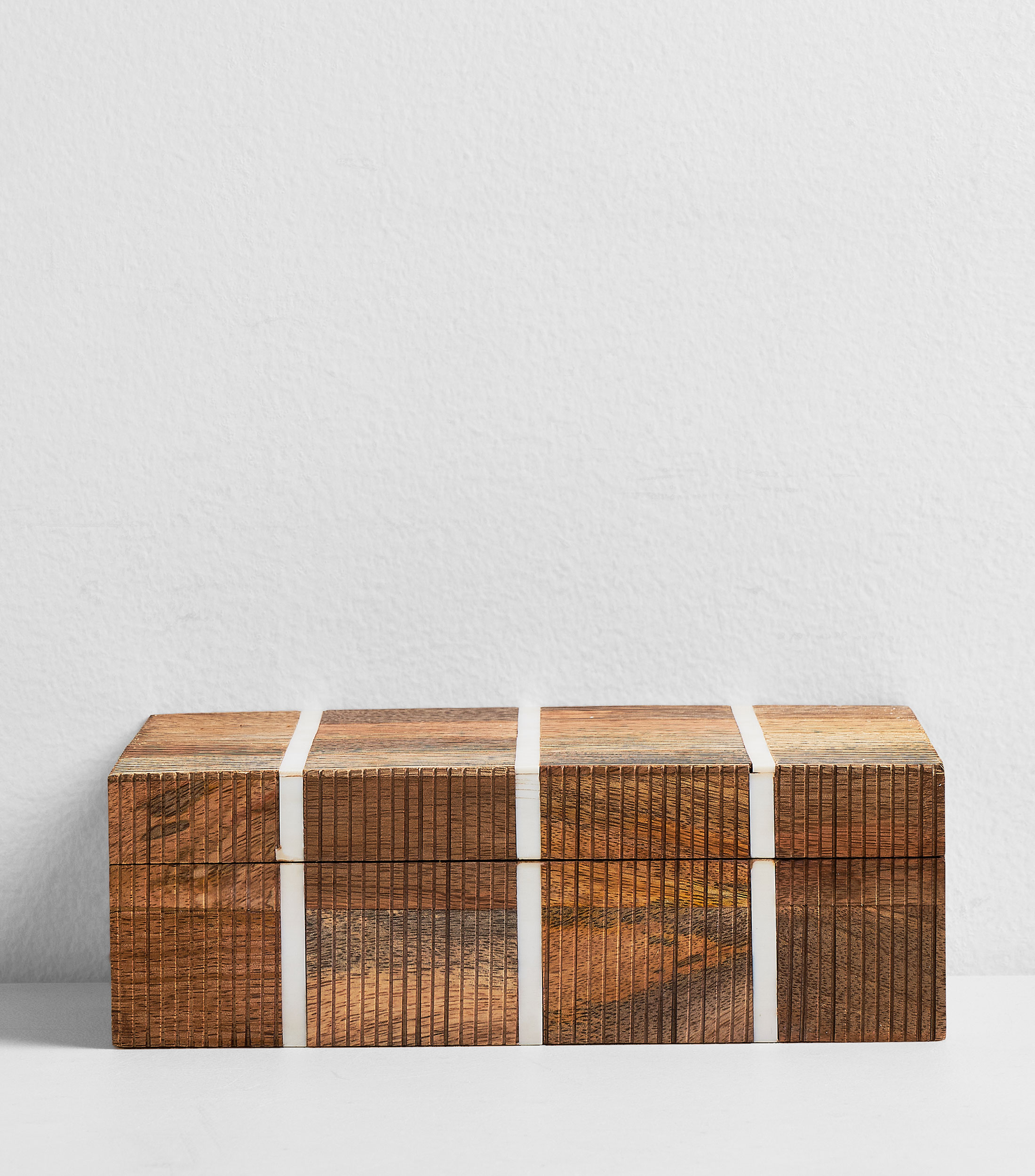 Caja decorativa Retro en madera