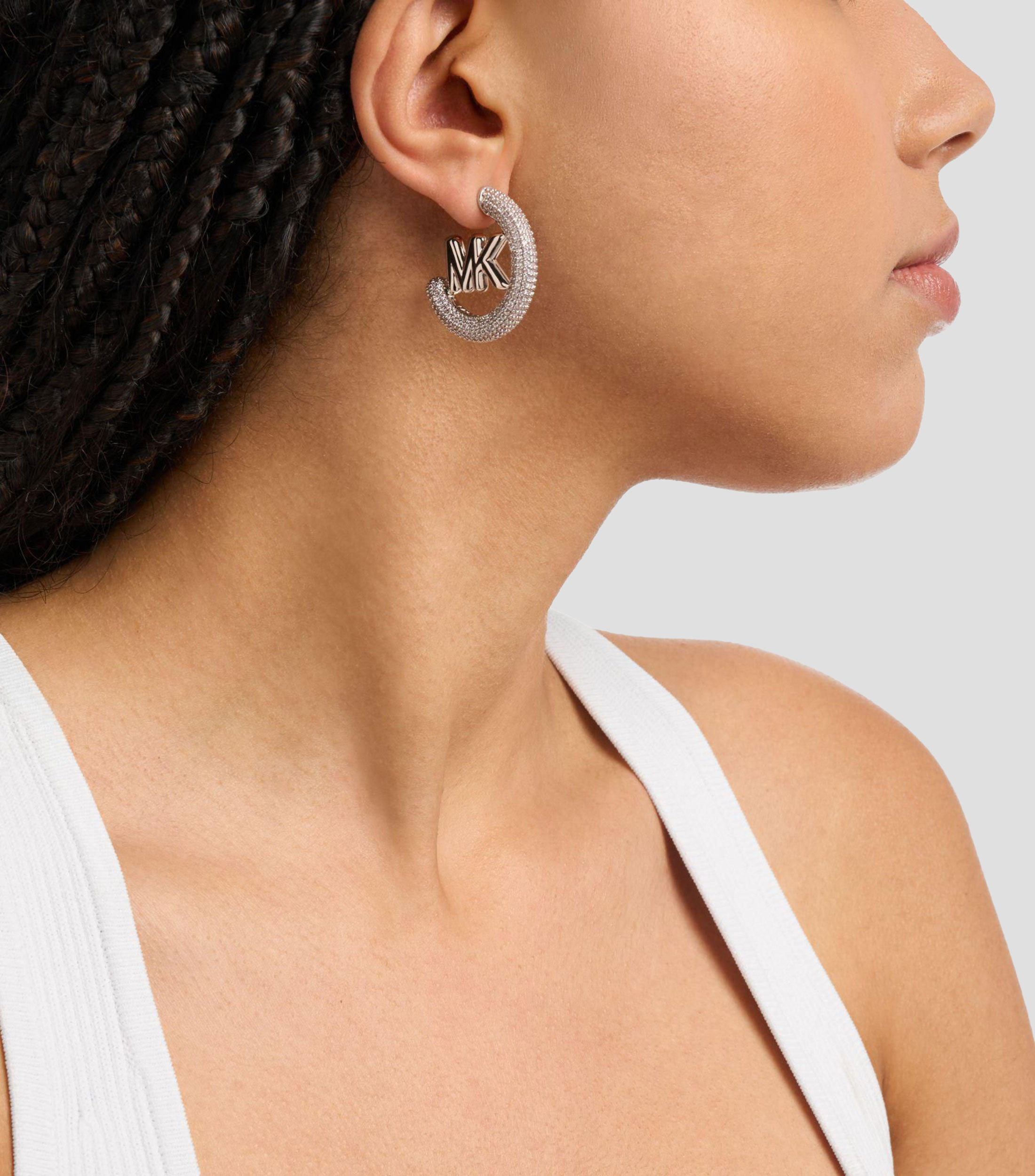 Aretes Kors MK en aro Mujer