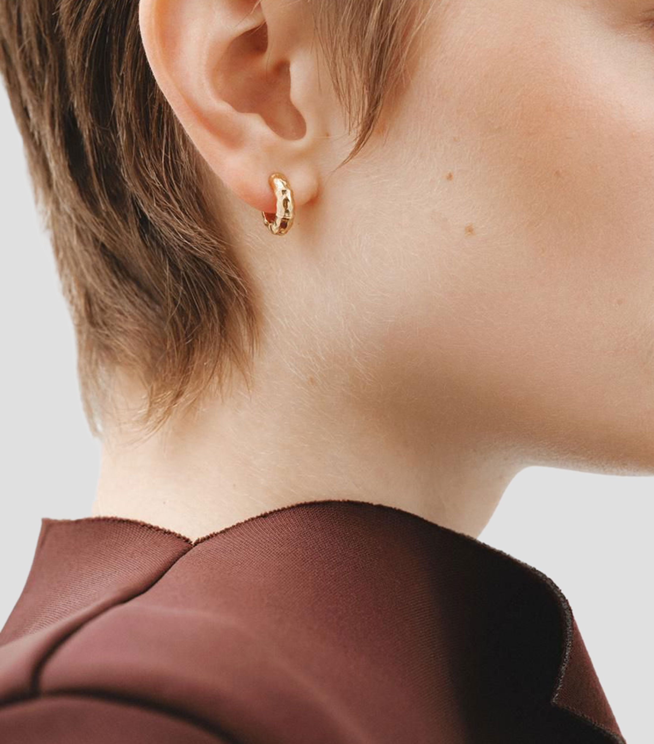 Pendientes en plata .925 de aro pequeño con textura Rush Mujer